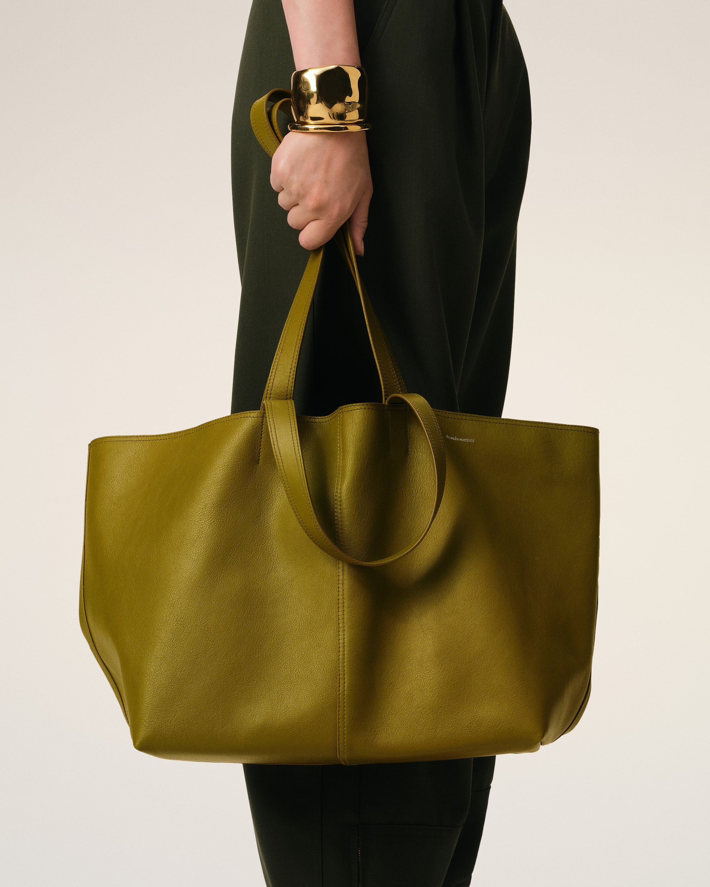 KHAKI LEATHER MIDI TOTE BAG - 2