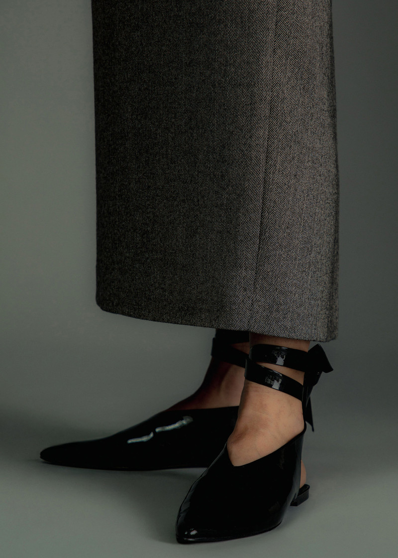 A.EMERY A.Emery The Maude Flats - Patent Black outlook