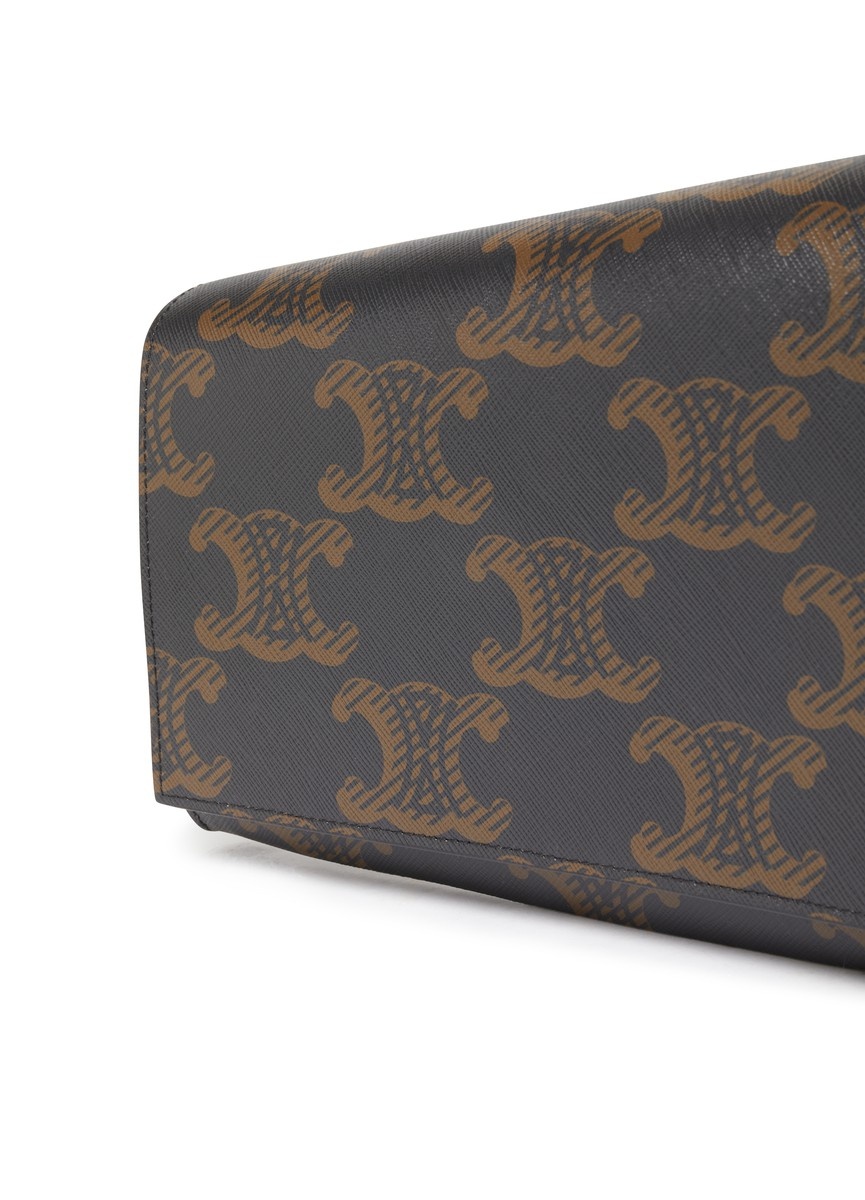 Asymetric clutch in Triomphe canvas XL and calfskin - 5