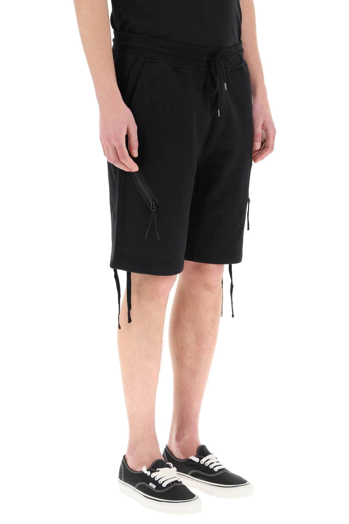 DIAGONAL RAISED FLEECE SHORTS - 3