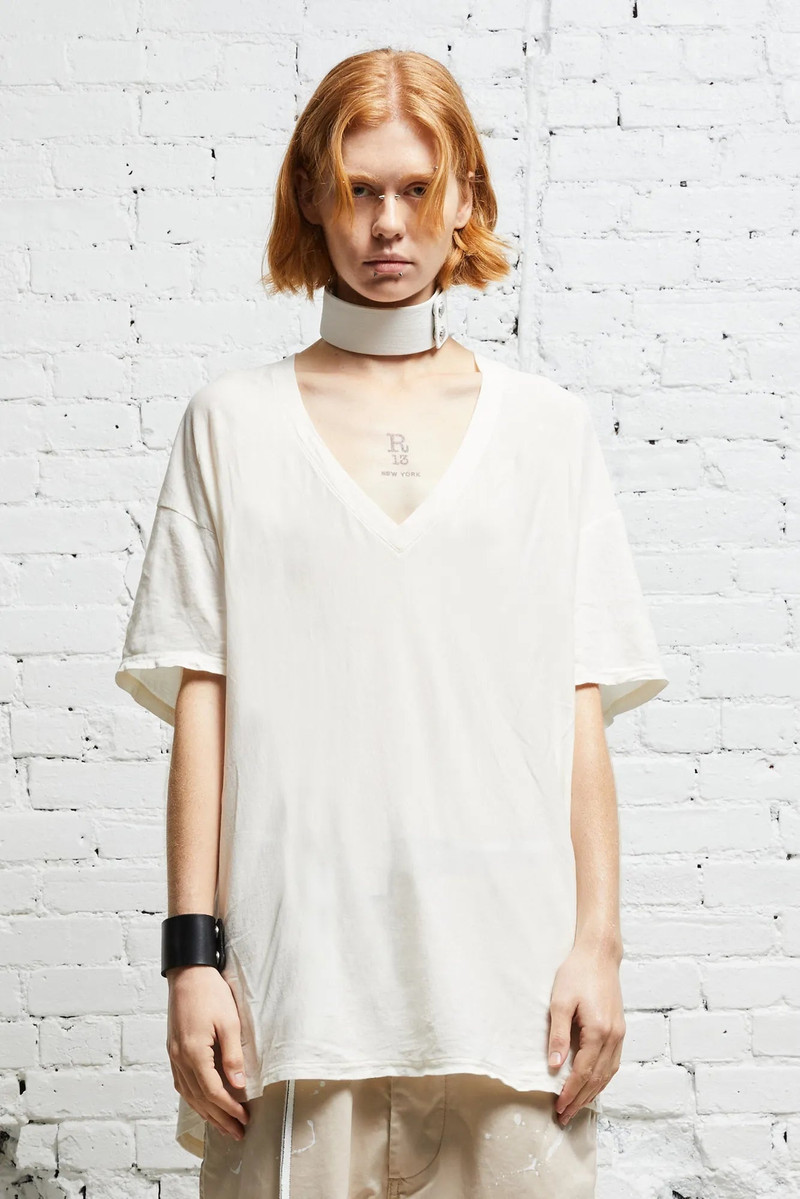 R13 V-NECK BOXY T - ECRU outlook