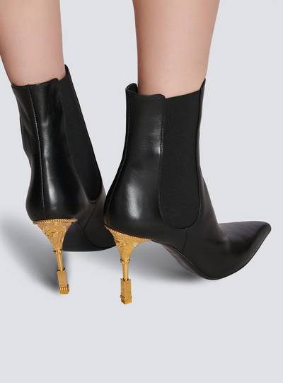 Balmain Moneta leather ankle boots outlook