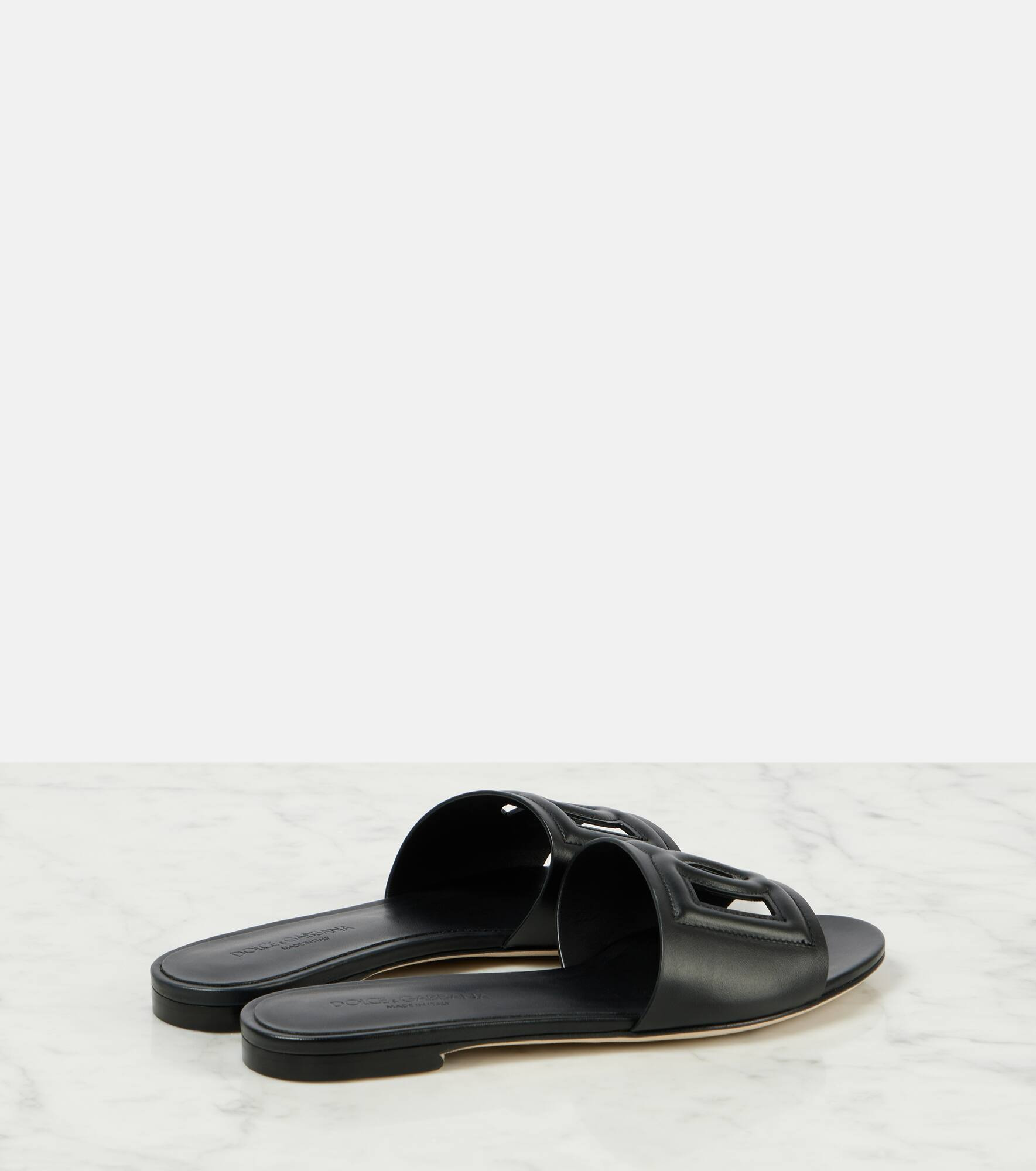 Logo cutout leather slides - 2