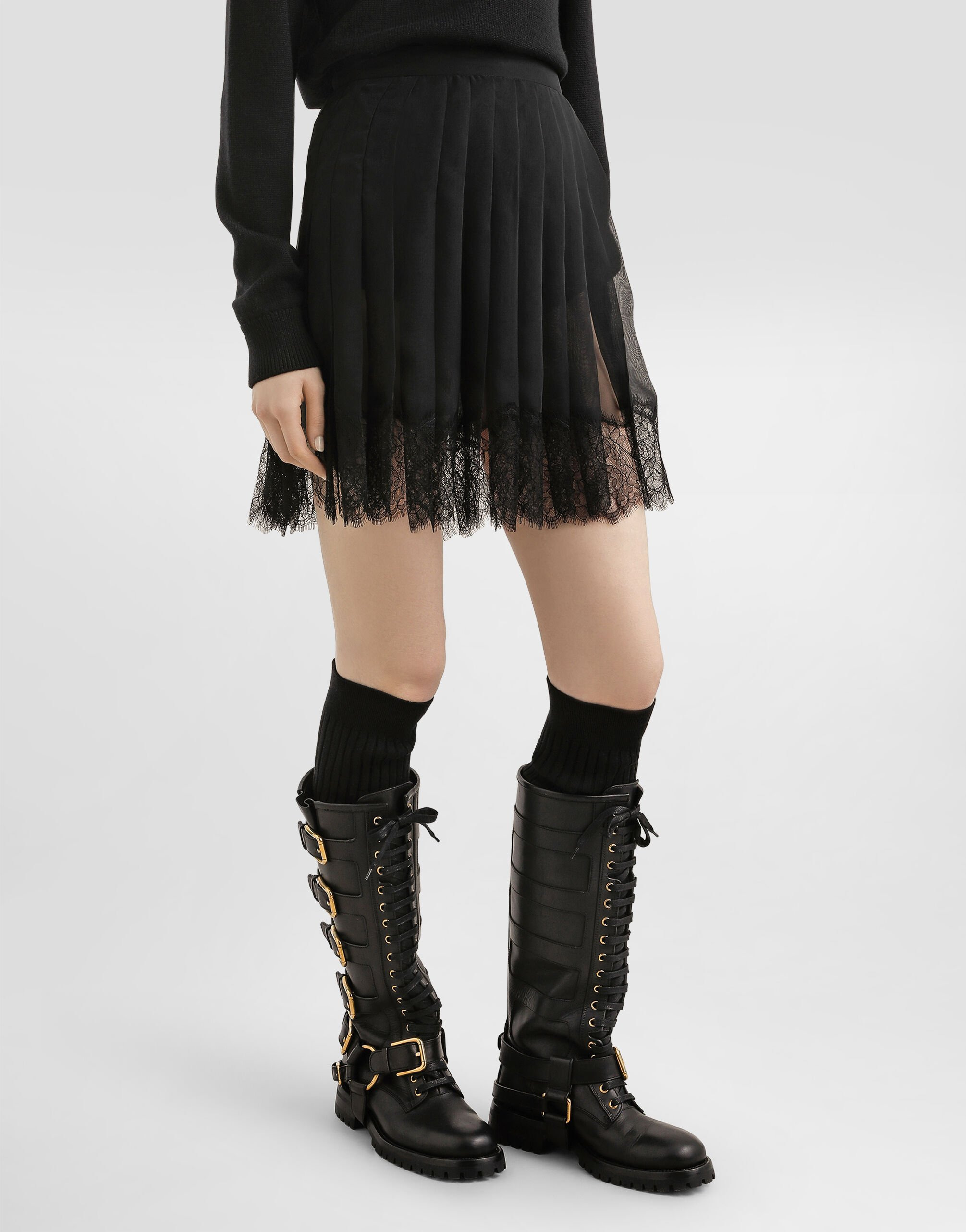 Pleated chiffon short skirt - 4