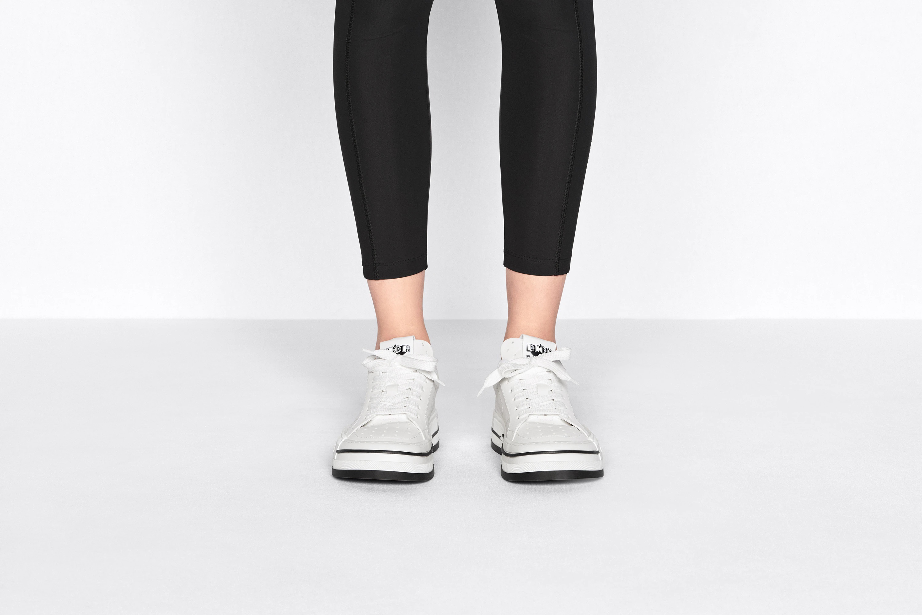 D-Freeway Sneaker - 6