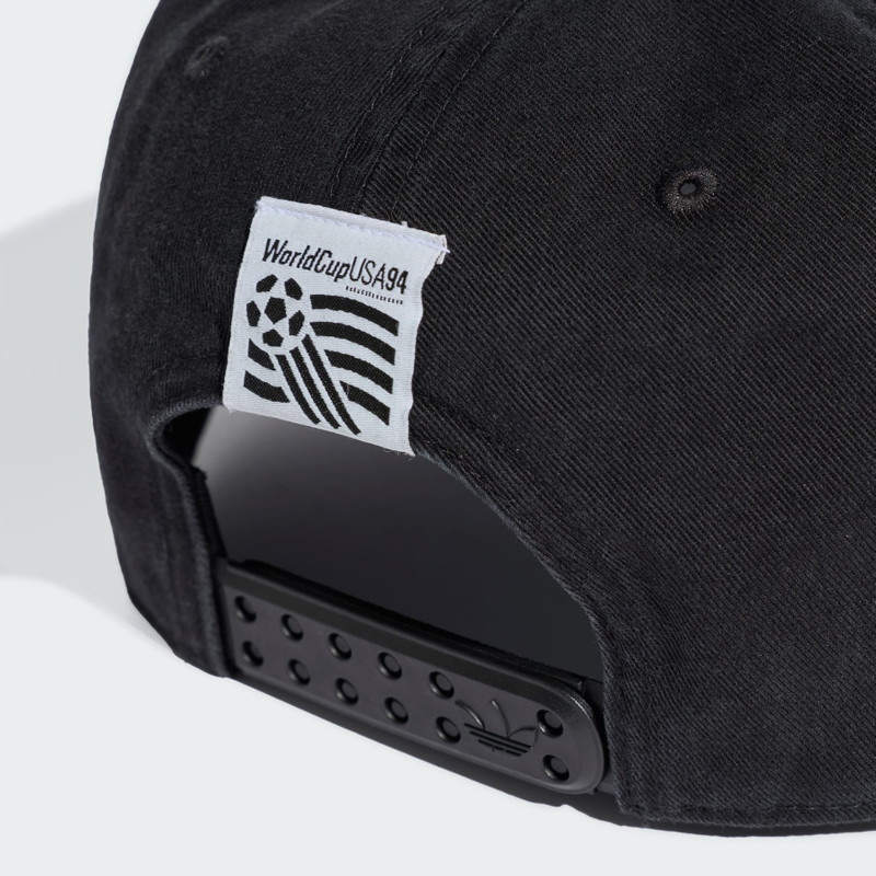 94 Graphic Snapback Cap 4