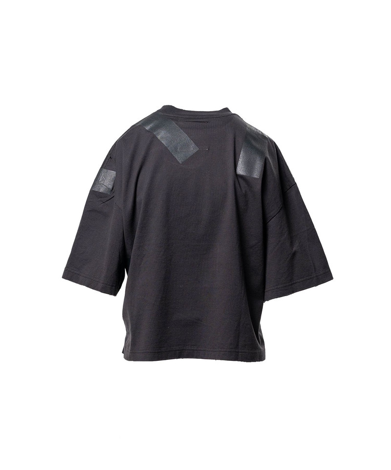 Tape-Tucked T-shirt 15