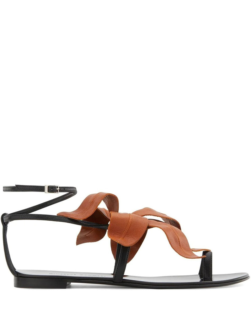 Lilium flat sandals 1