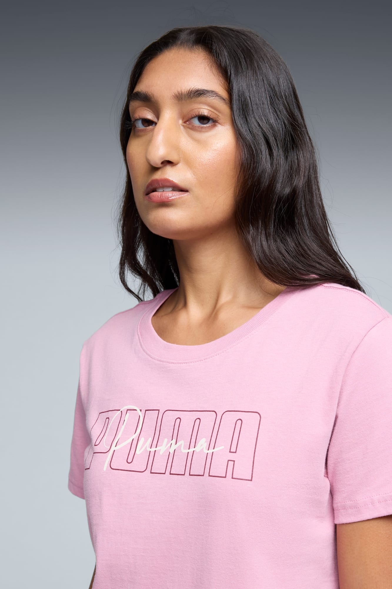 GRAPHIC Logo Tee Women - 4
