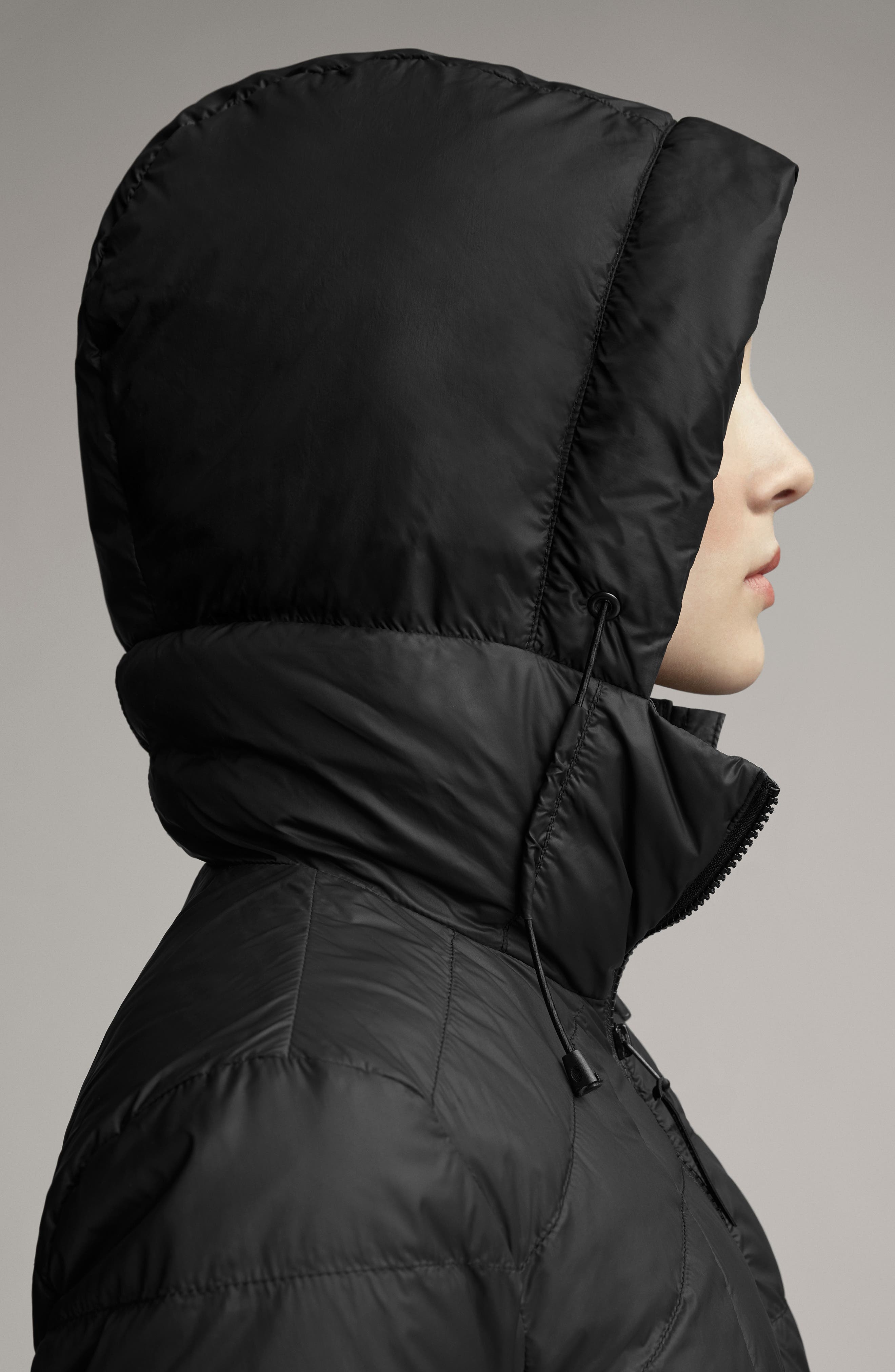 Canada Goose Abbott Packable Hooded 750 Fill Power Down Jacket in Black at Nordstrom - 5
