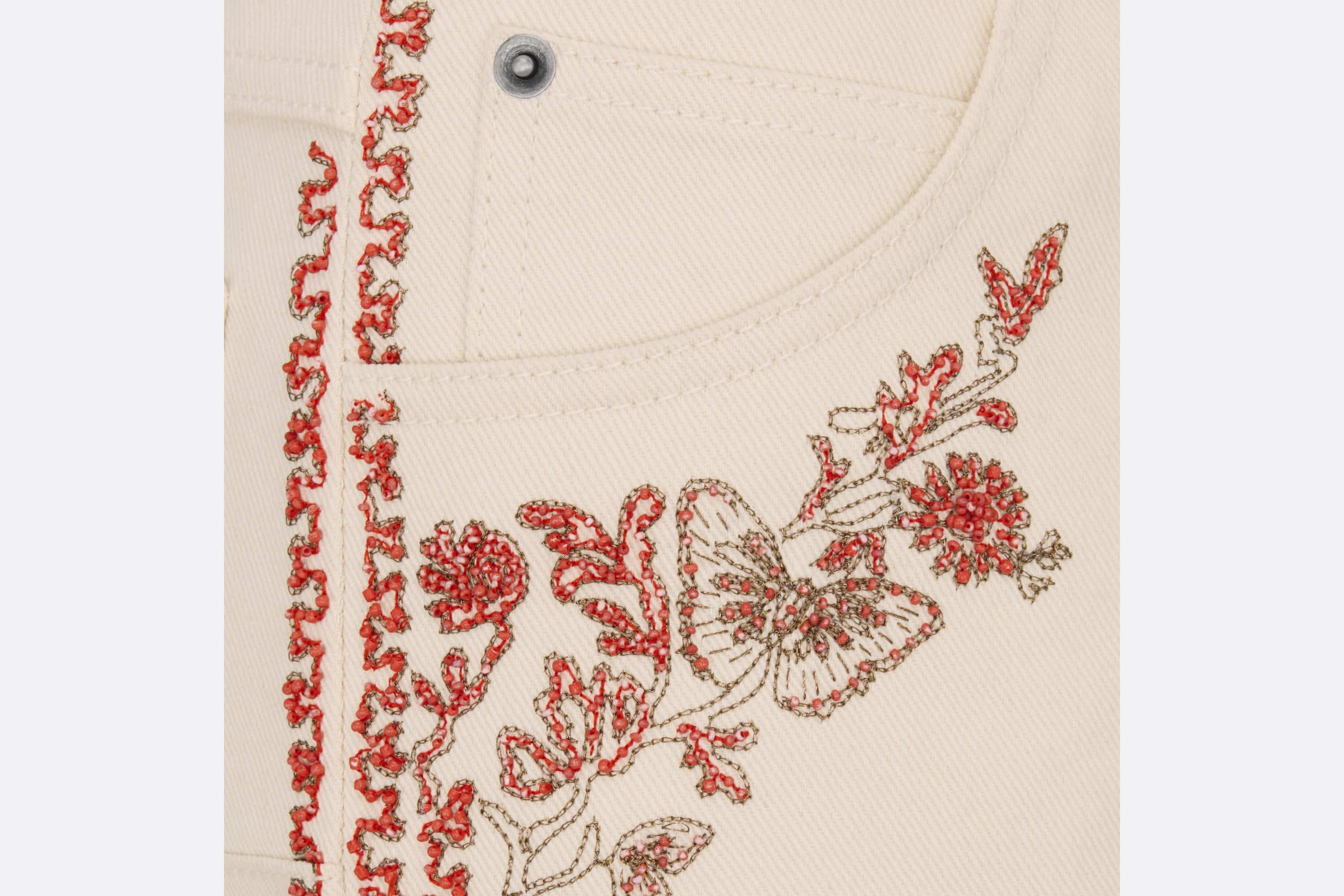 Embroidered Fitted Jeans - 3