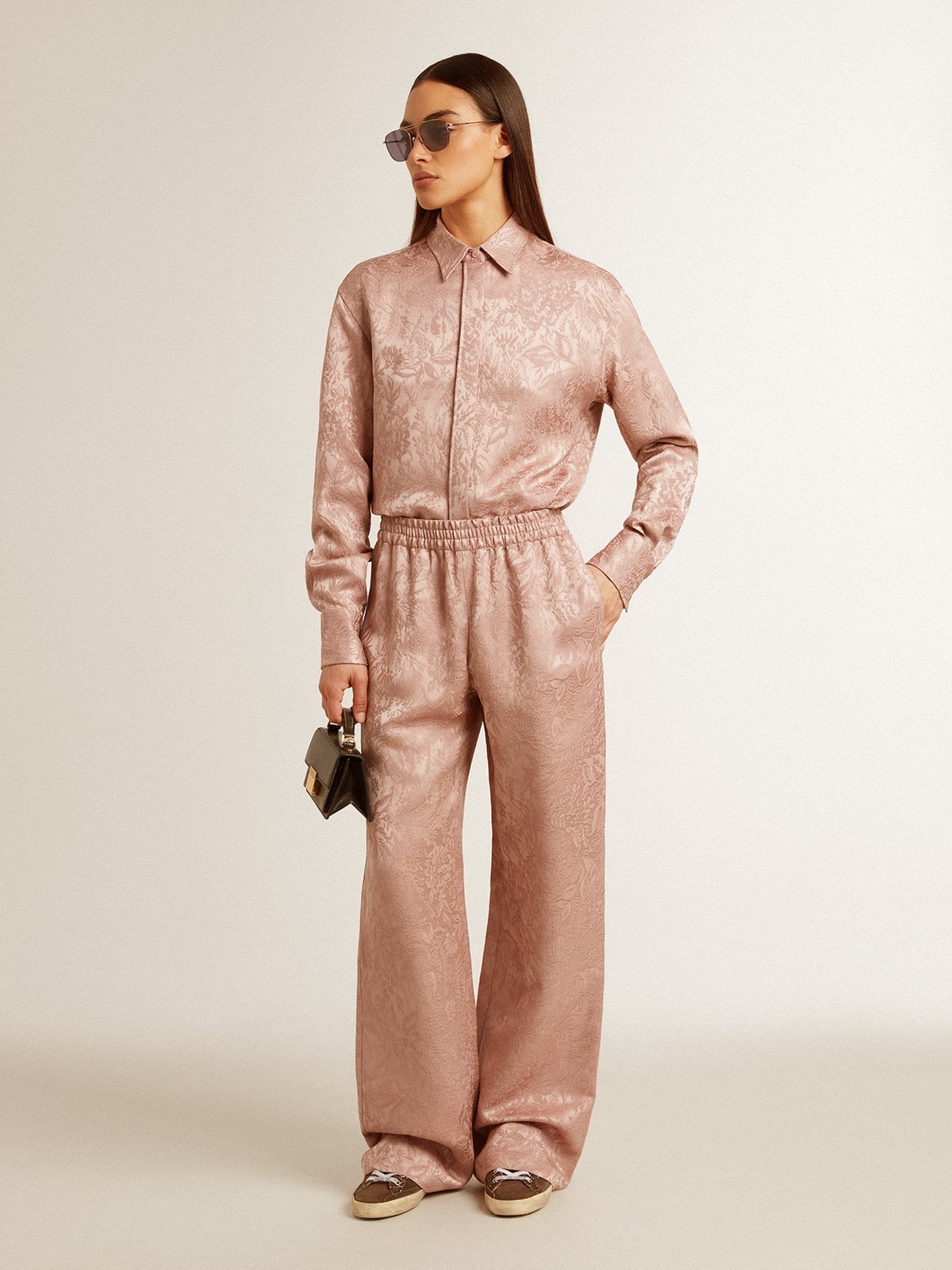 Women's pink viscose shirt with floral pattern - 7