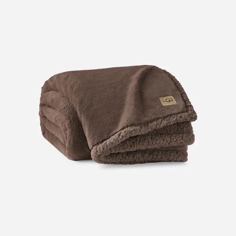 ® Cynthia Throw 50" x 70" Polyester Blankets in Allspice - 1
