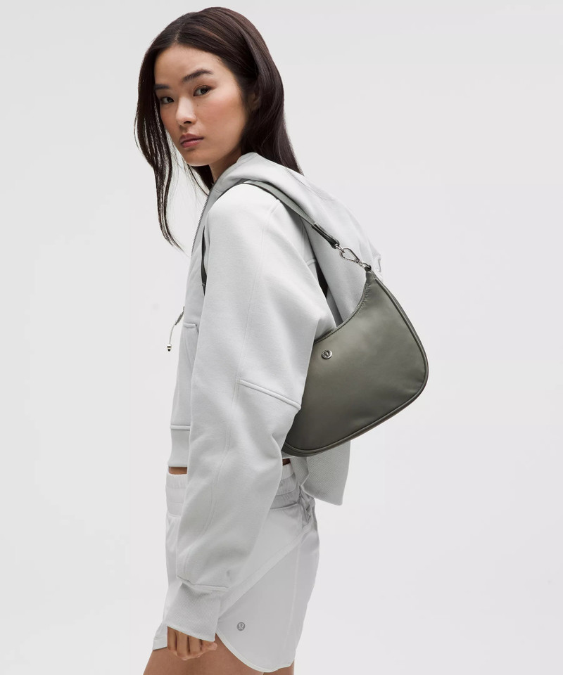 City Essentials Small Shoulder Bag 3L 5