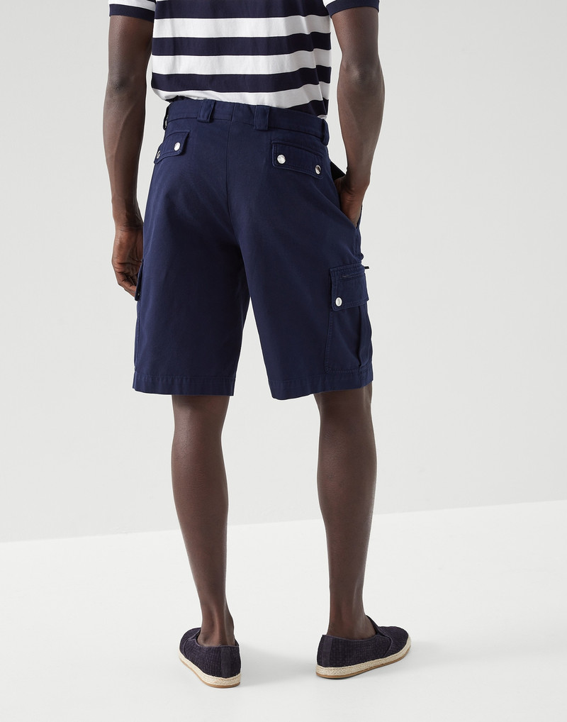 Garment-dyed leisure fit Bermuda shorts in twisted cotton gabardine with cargo pockets 2