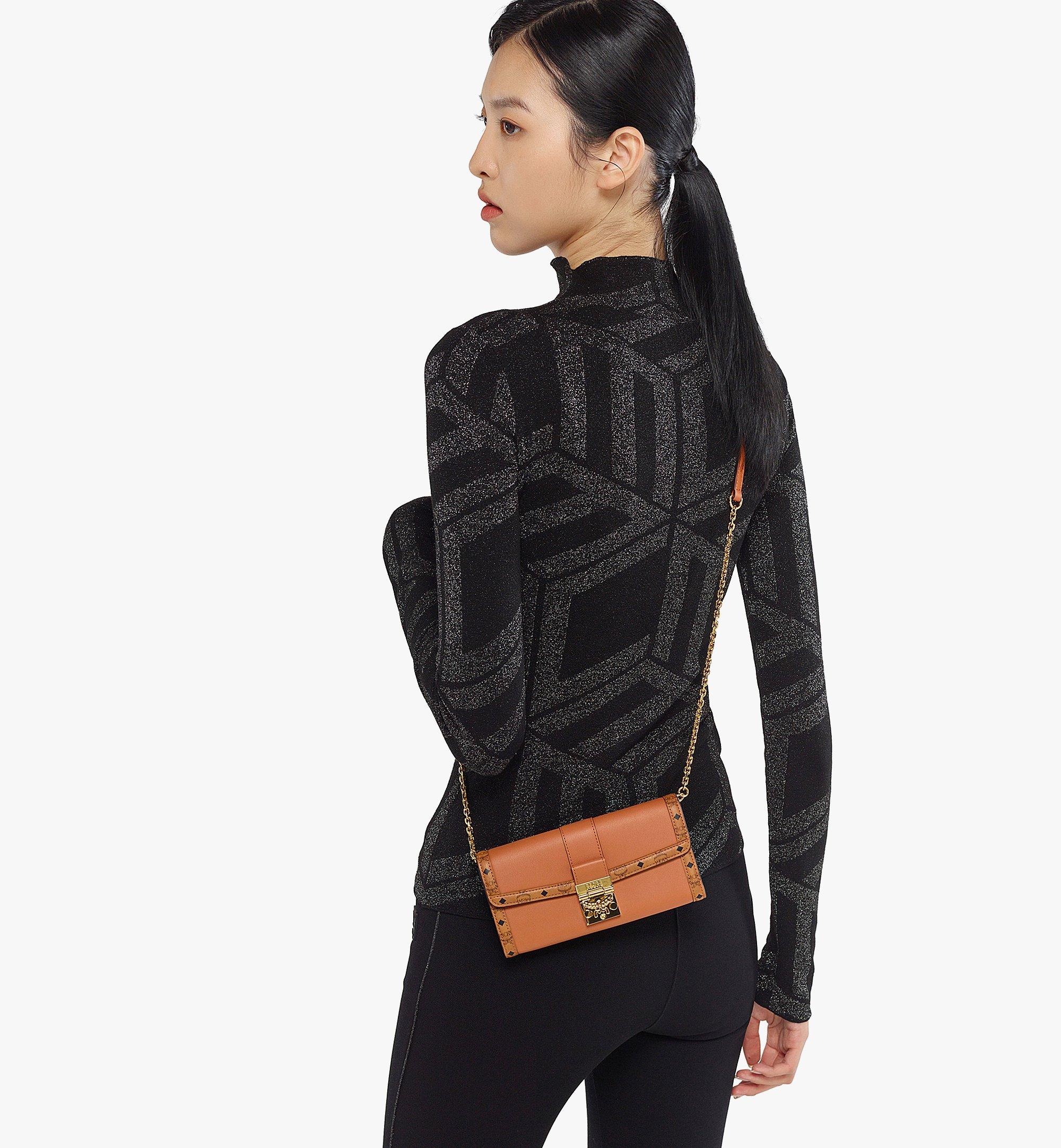 [MCM]★Tracy Leather Vicetos Mix Chain Wallet Large Tracy Chain Wallet in Visetos Black | MCM ®US