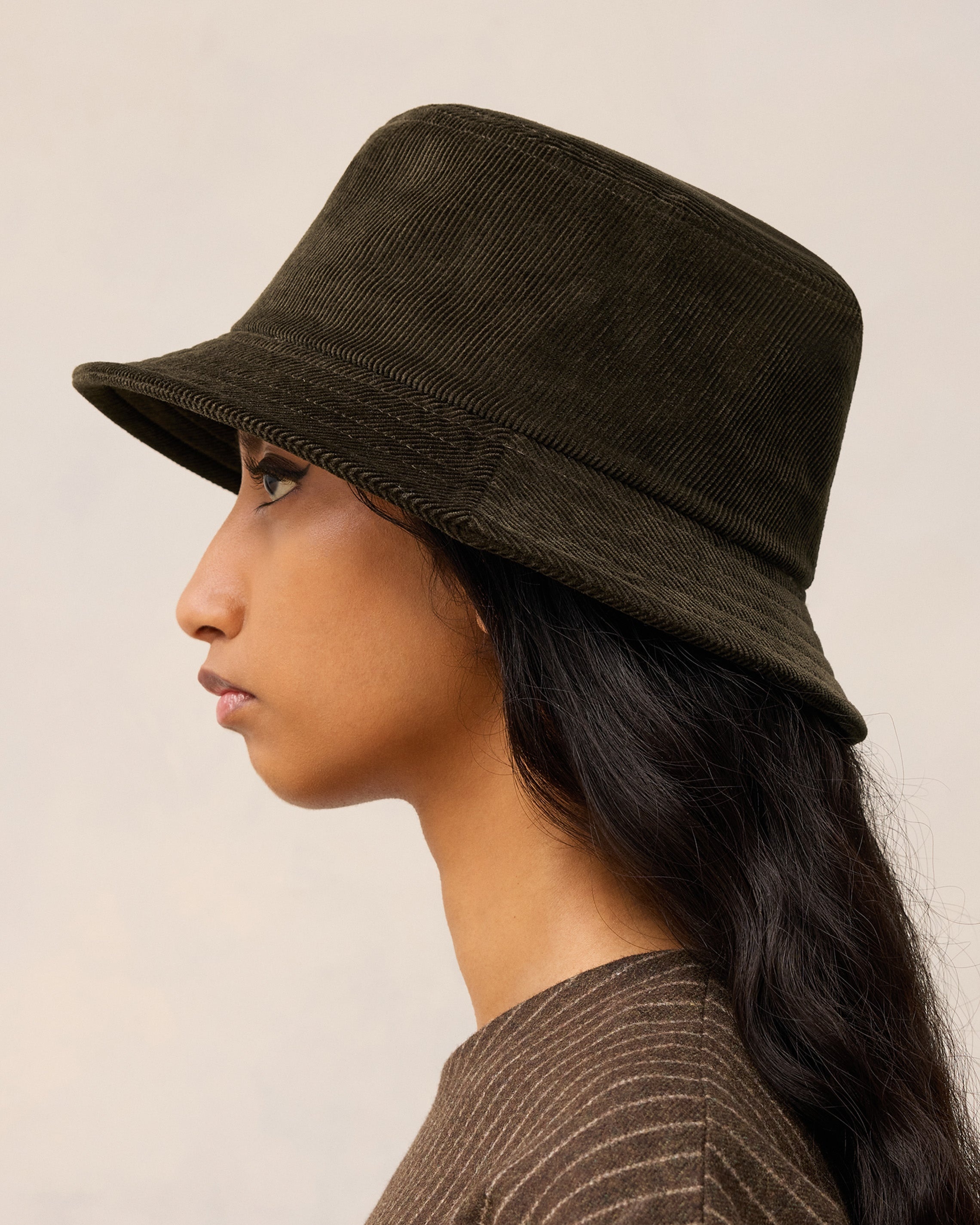 TONAL AMI DE COEUR EMBROIDERY BUCKET HAT - 5