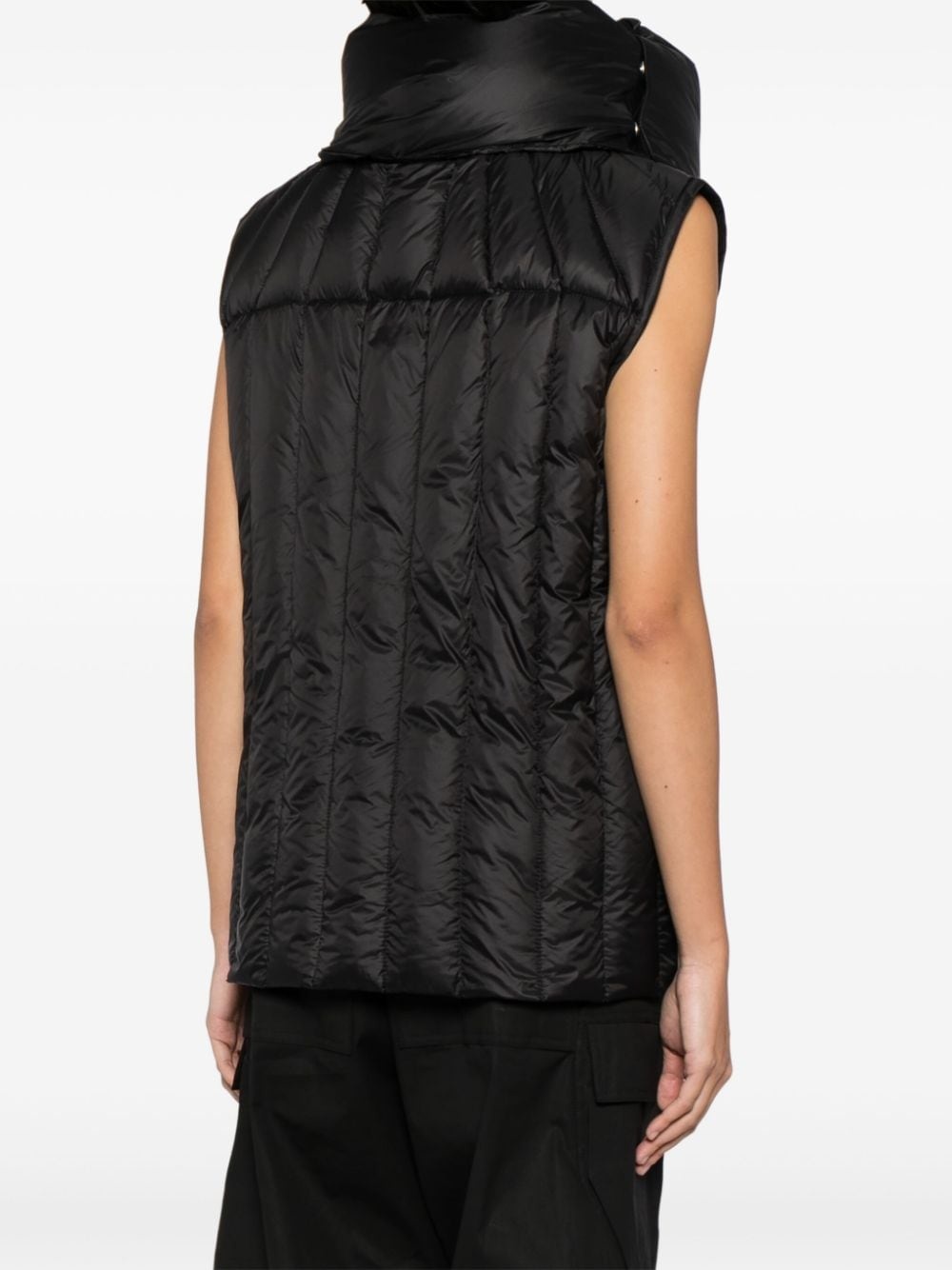 funnel-neck quilted down gilet - 4