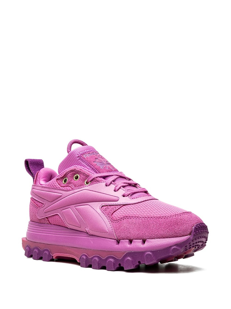 Reebok x Cardi B Classic Leather V2 sneakers outlook