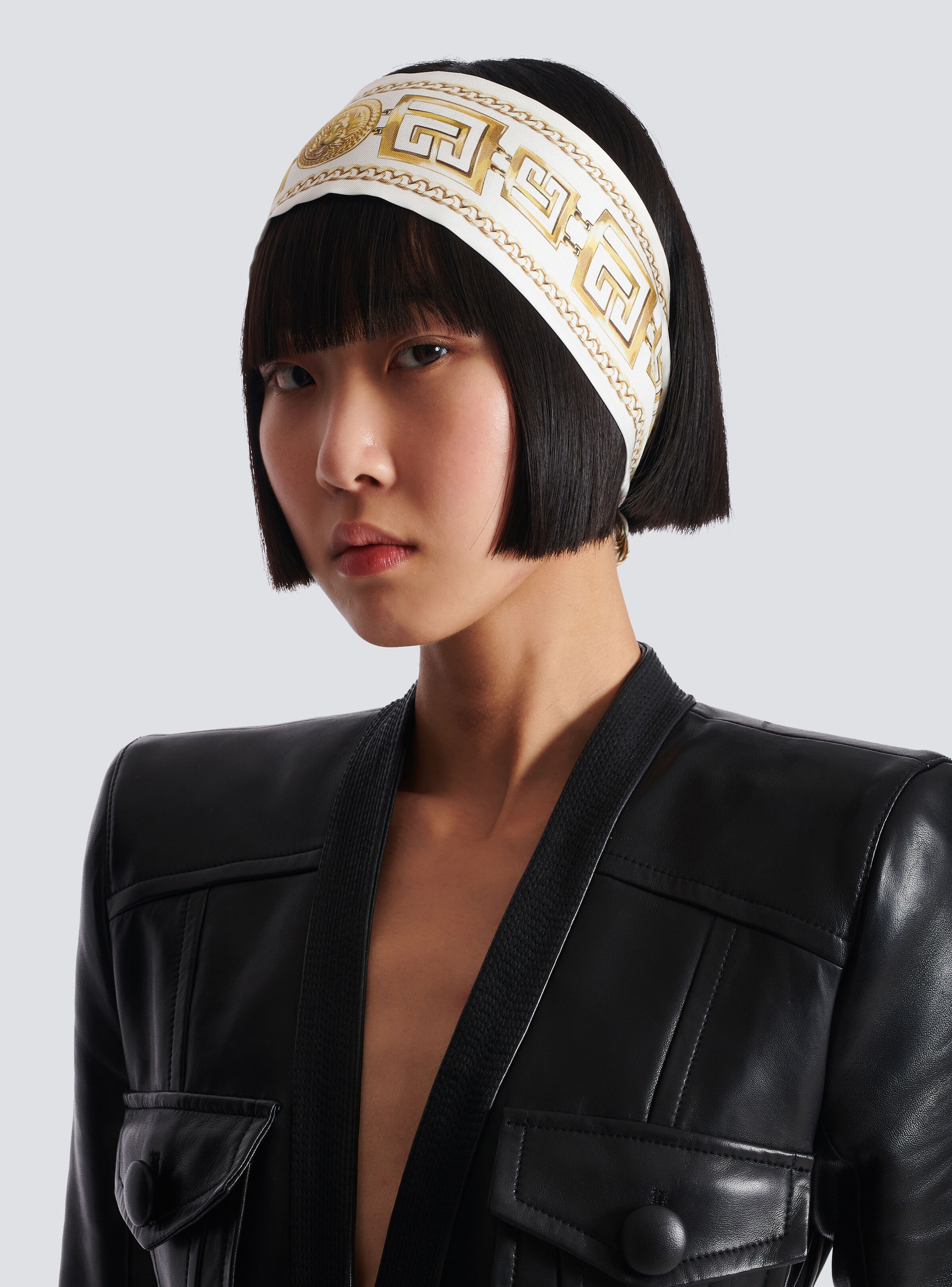 Printed silk bandana with Balmain Chains pattern - 4
