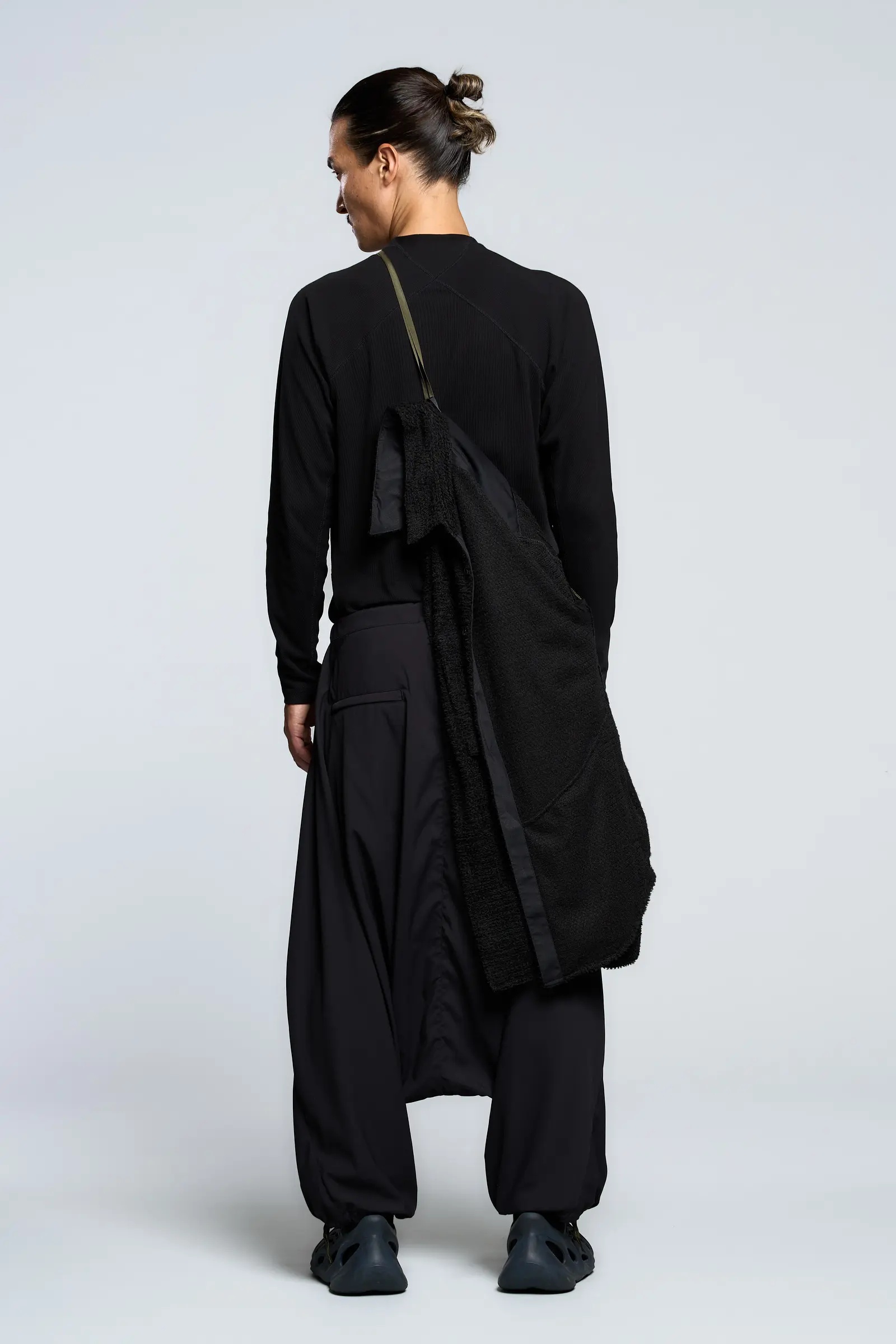 LA1-AD Lofted Knit Fiber Long Sleeve Shirt Black - 25