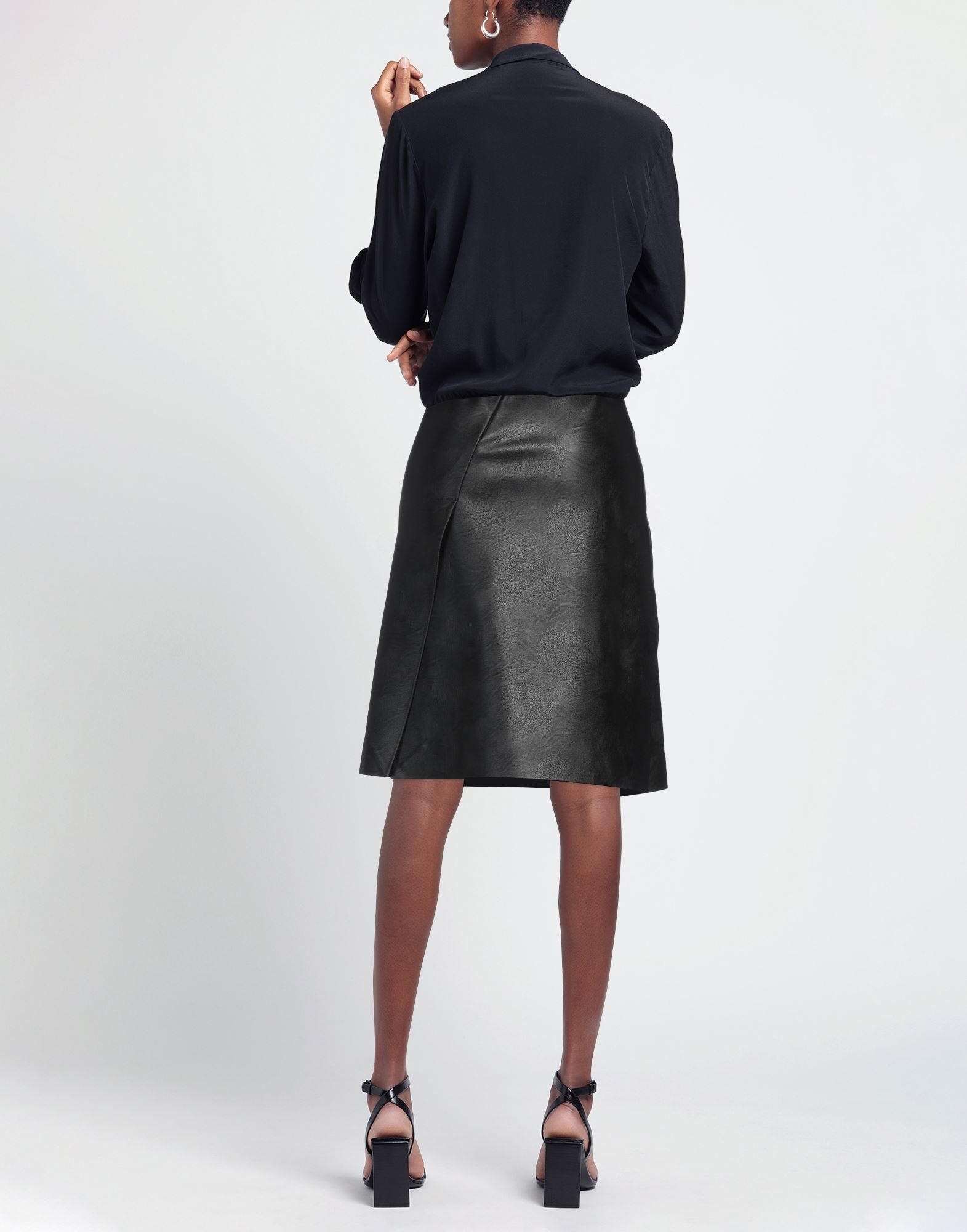 Black Women's Midi Skirt - 3