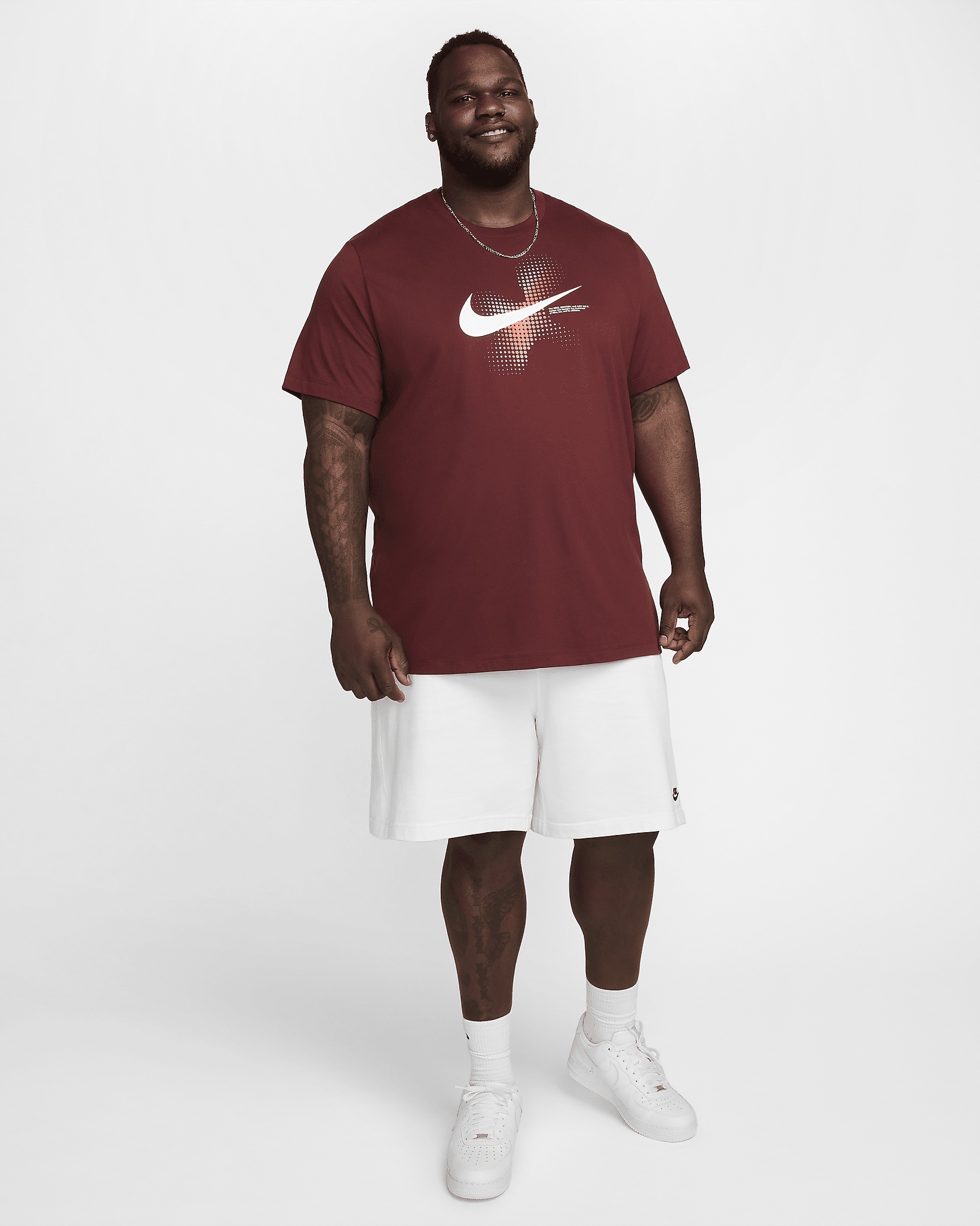 Nike Sportswear Men's T-Shirt - 9