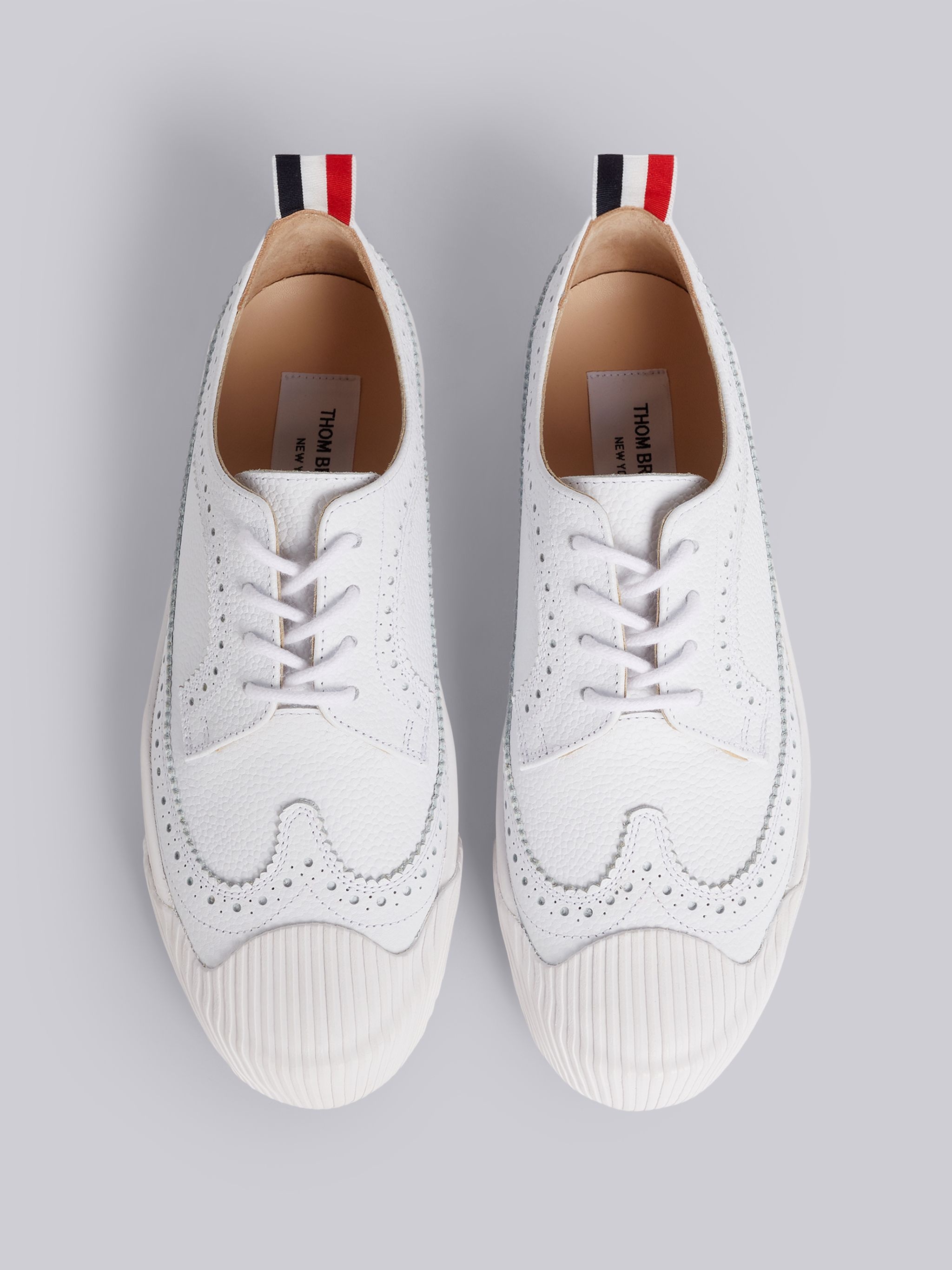 White Pebbled Calfskin Longwing Brogue Trainer - 4