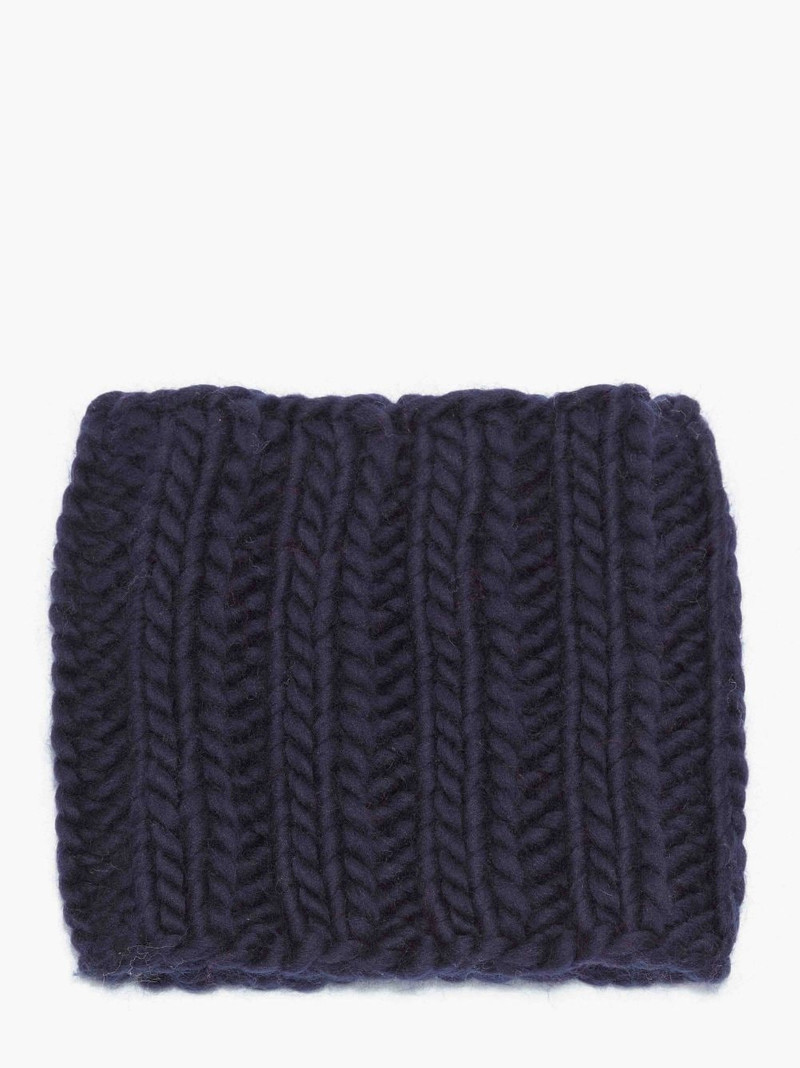 KNITTED SNOOD 1