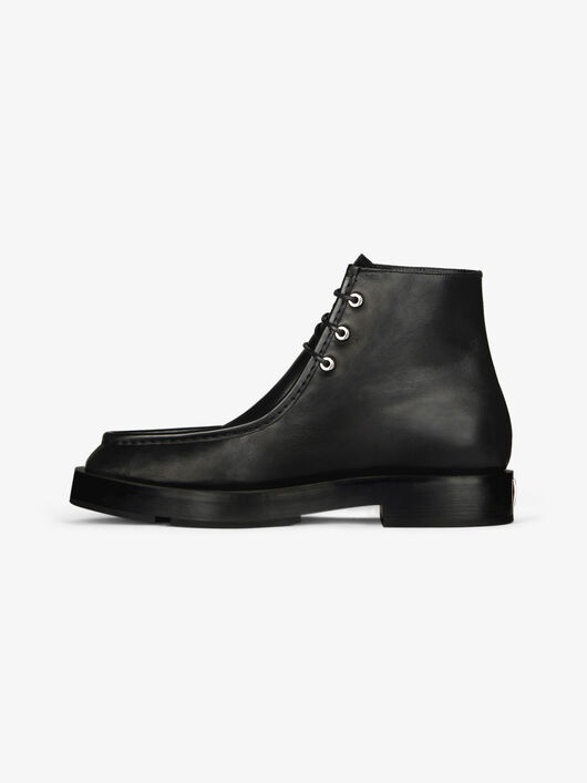 SQUARED LACE-UP ANKLE BOOTS IN BOX LEATHER - 4