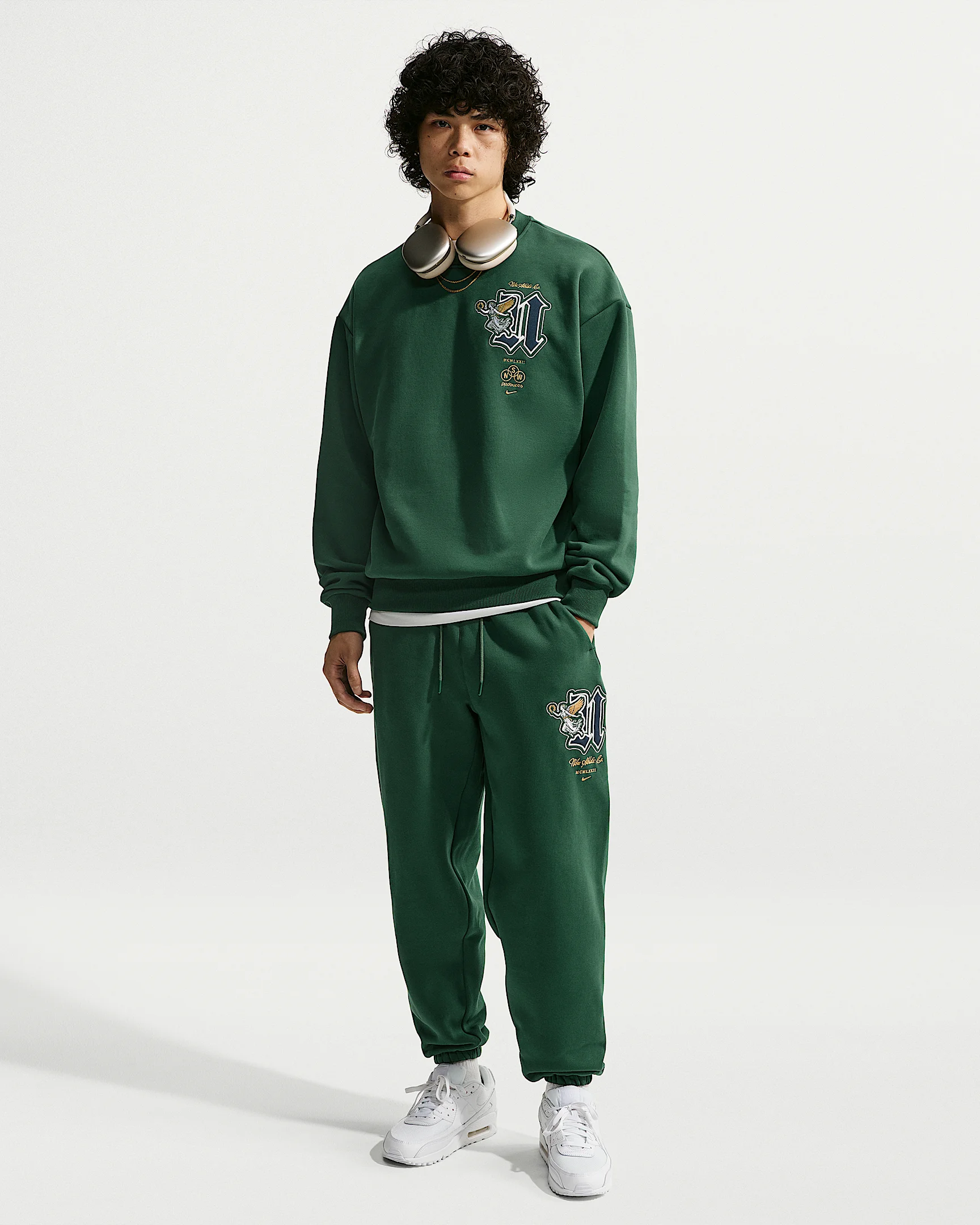 Nike Solo Fleece Men's Cuffed Pants - 1