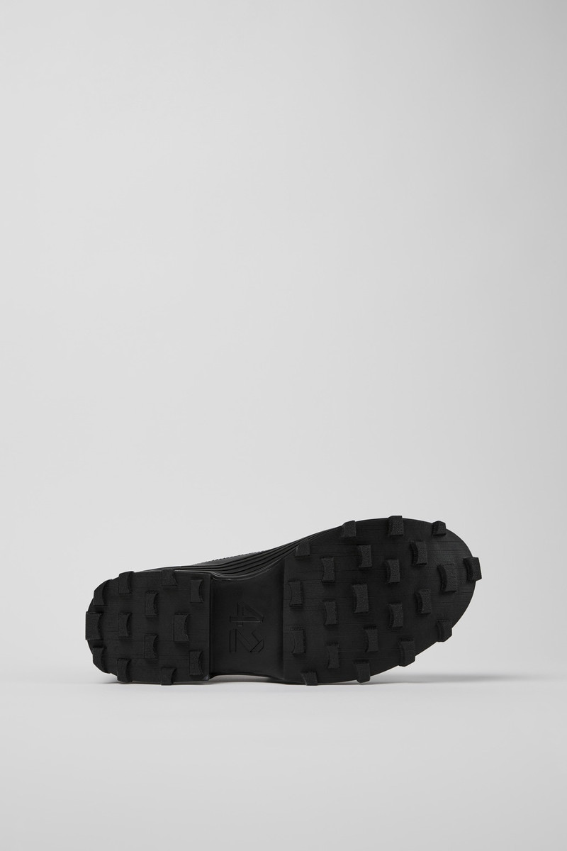 Black ankle boots 5