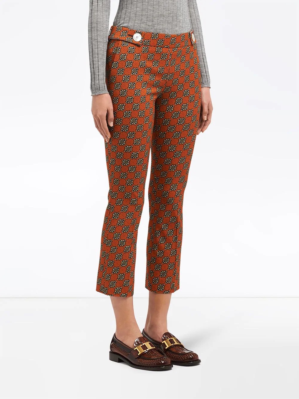 Medallion motif cropped trousers - 3