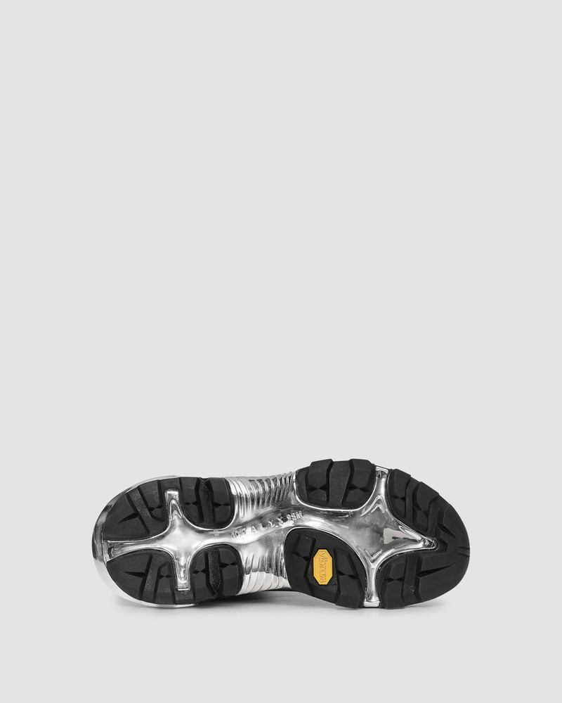 MID BOOT WITH VIBRAM SOLE 6