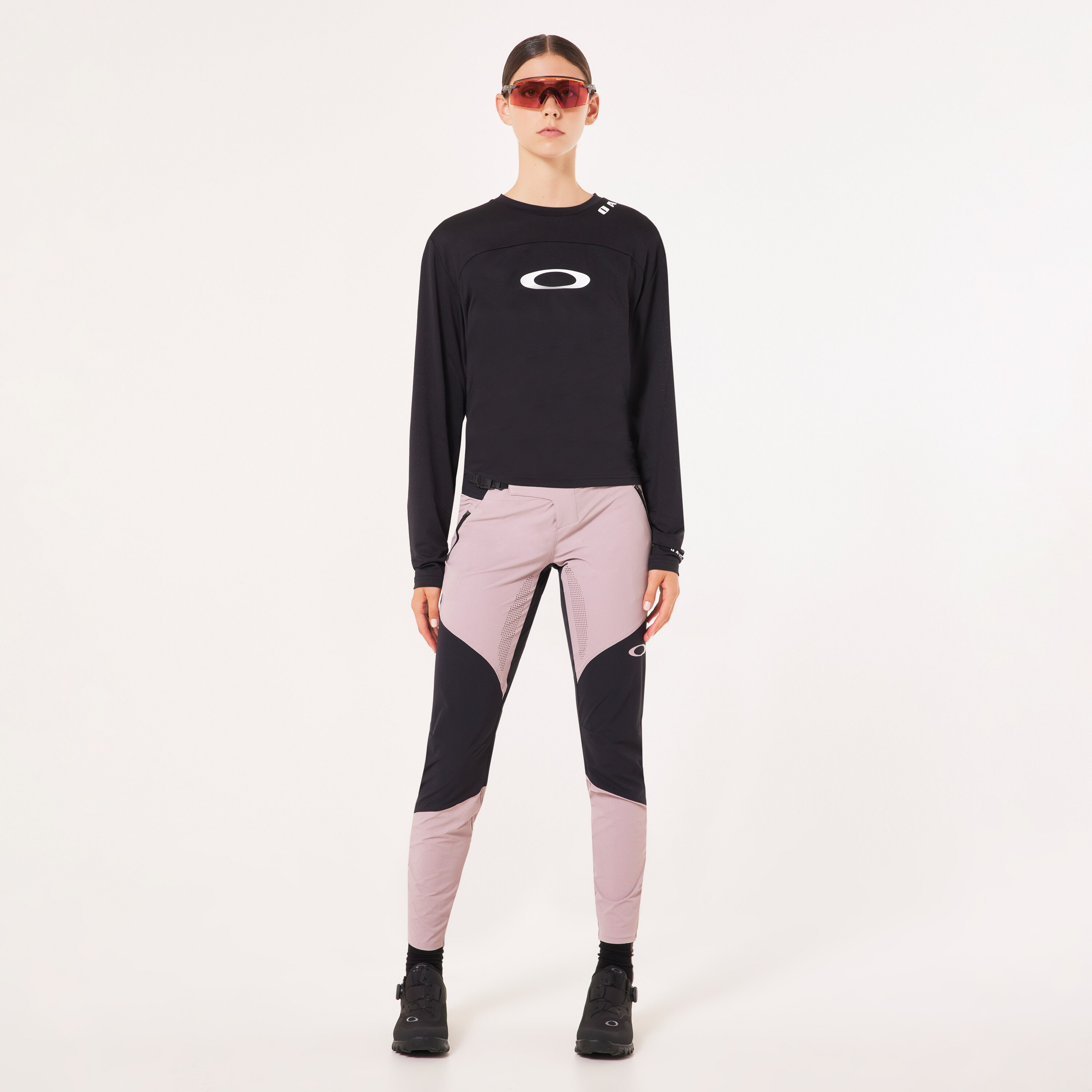 W. Seeker Airline Pant - 8