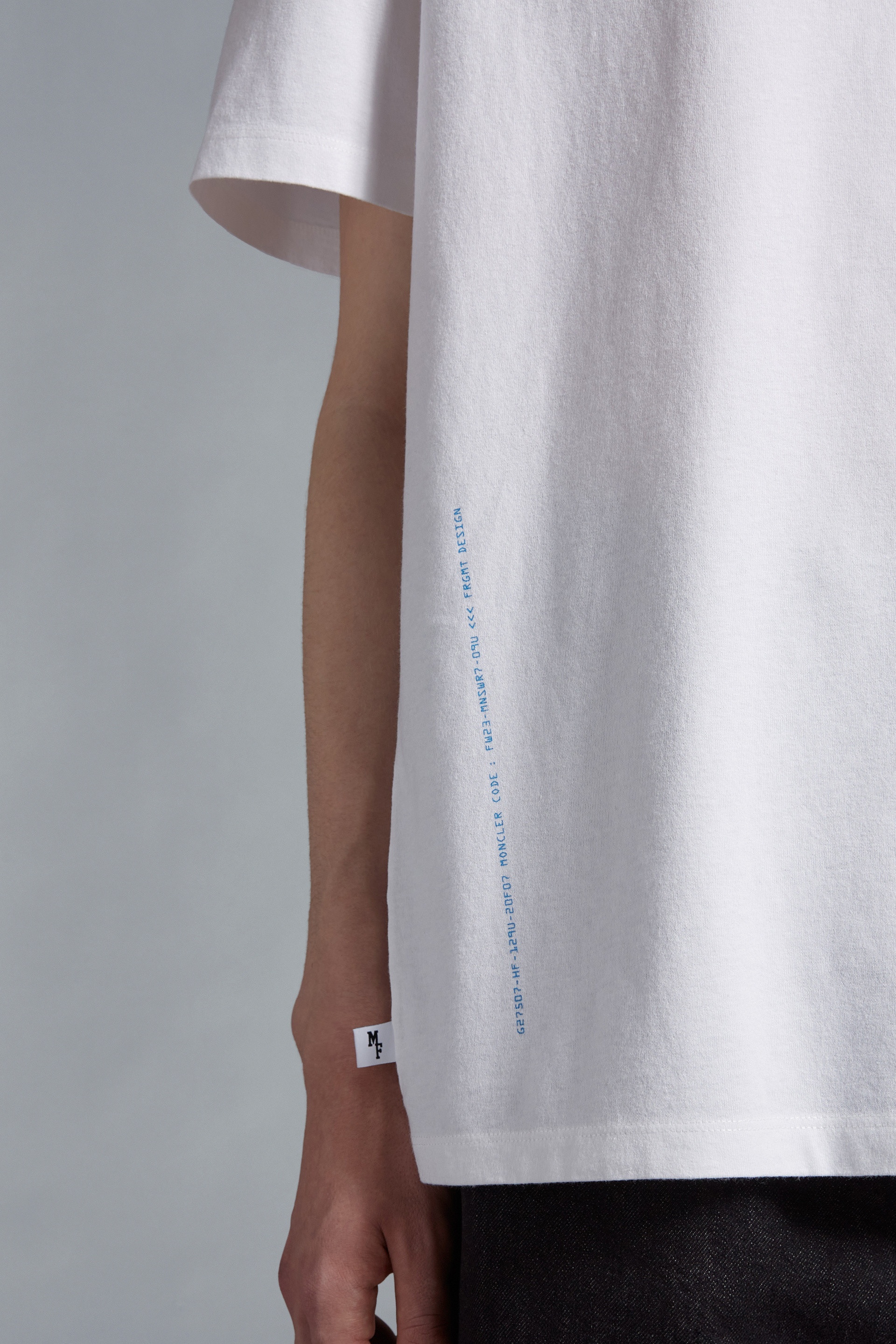 Logo T-Shirt - 7