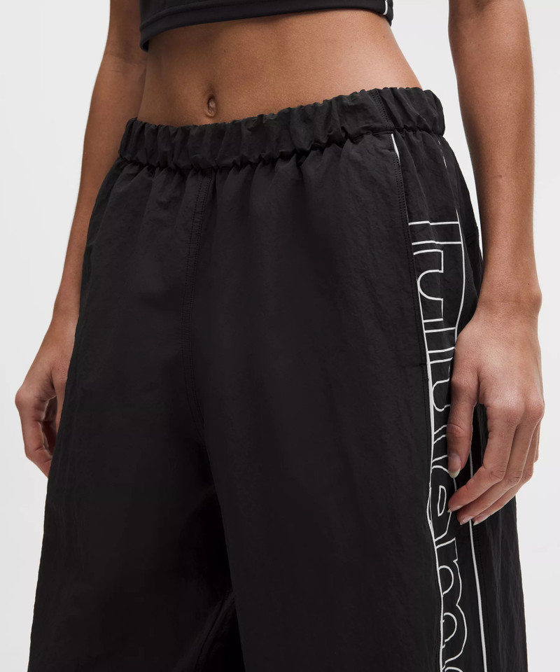 Crinkle Nylon Mid-Rise Track Pant *Wordmark 4