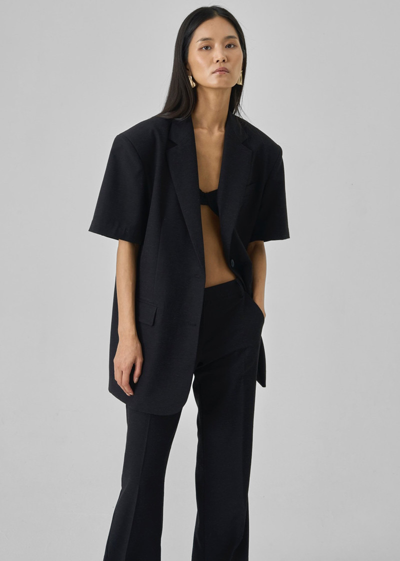 Maisie Short Sleeve Blazer - Black 9