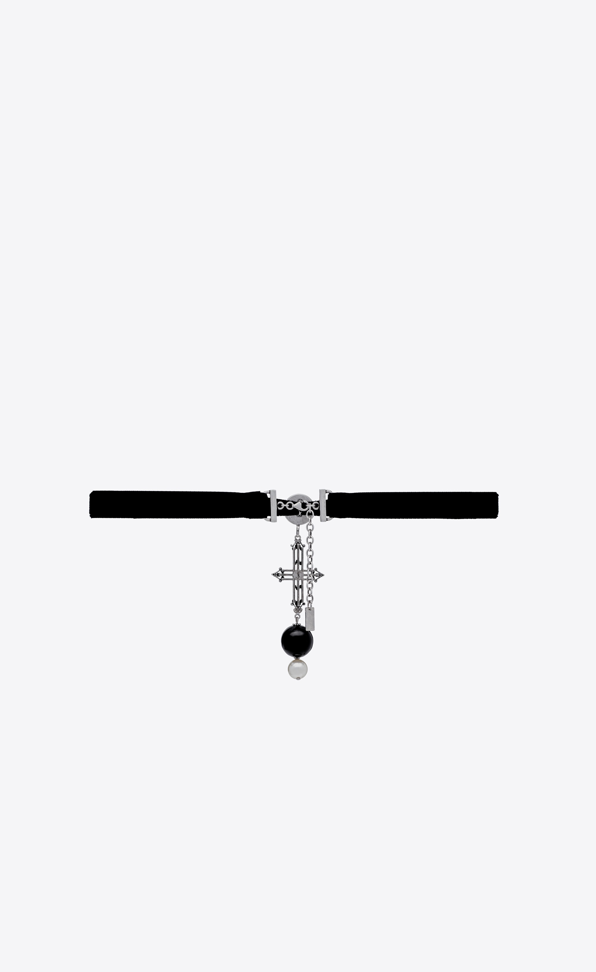 romantic cross choker in metal, onyx and velvet - 2