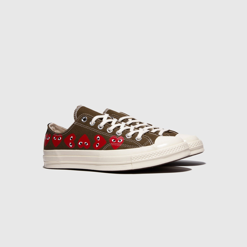 Comme des Garçons PLAY CHUCK TAYLOR ALL-STAR '70 OX "MULTI HEART" outlook