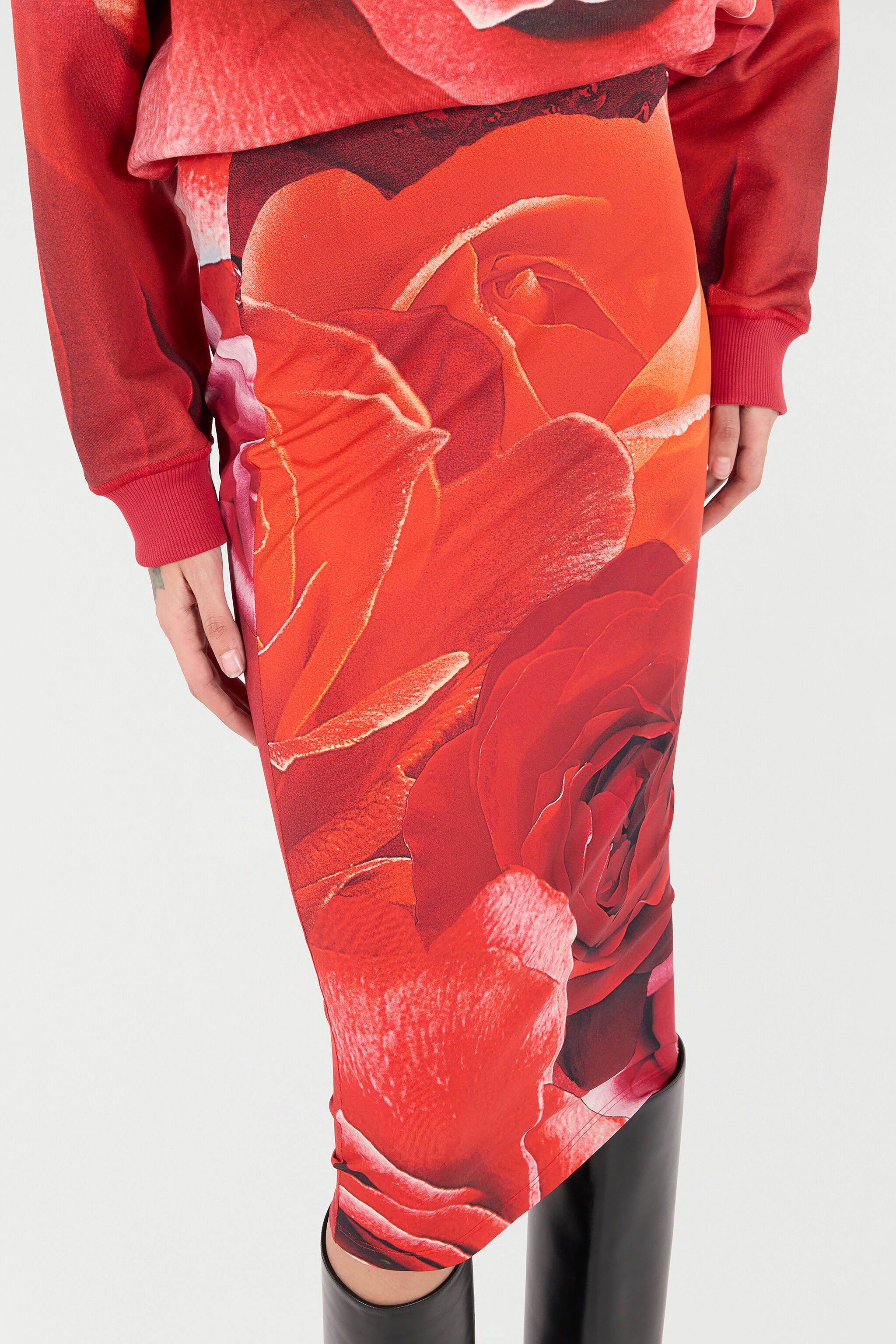 Pencil Skirt With Rose Print - 6