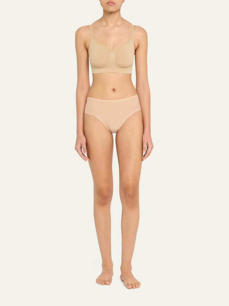 SKIMS Seamless Sculpt Pullover Bra outlook