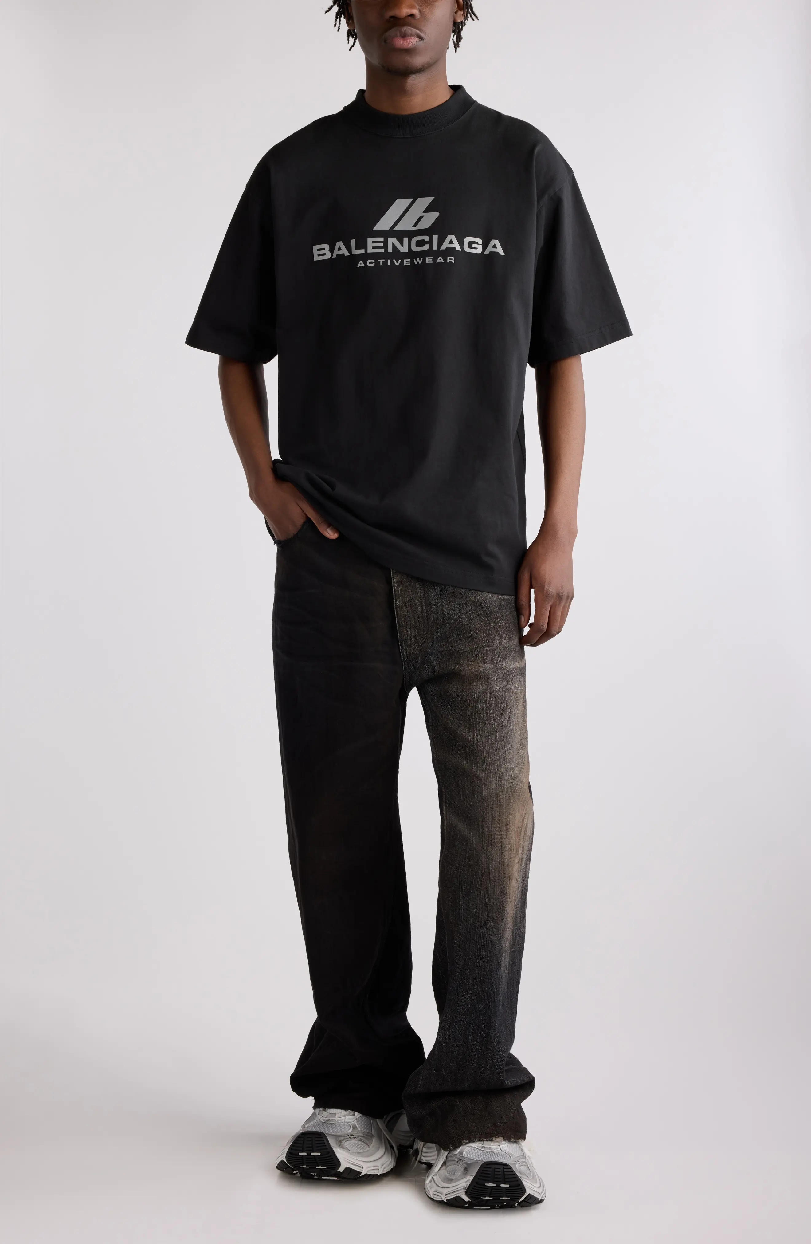 BALENCIAGA Medium Fit Activewear Logo Graphic T-Shirt