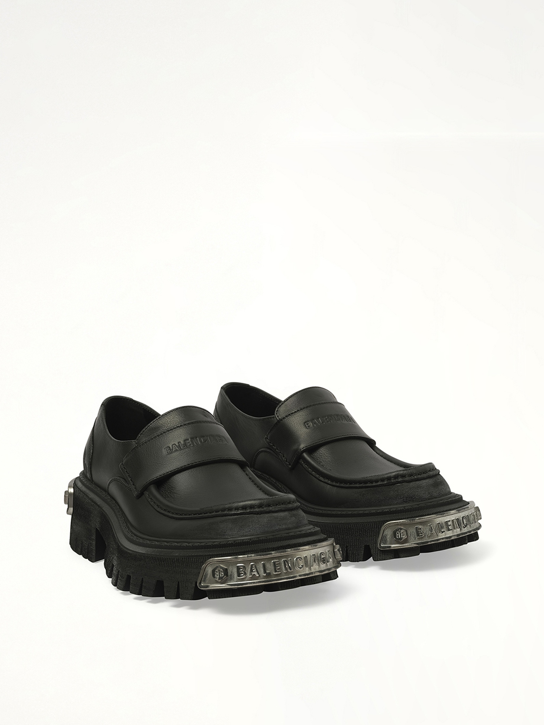Tractor Loafer L20 in Black/Silver - 2