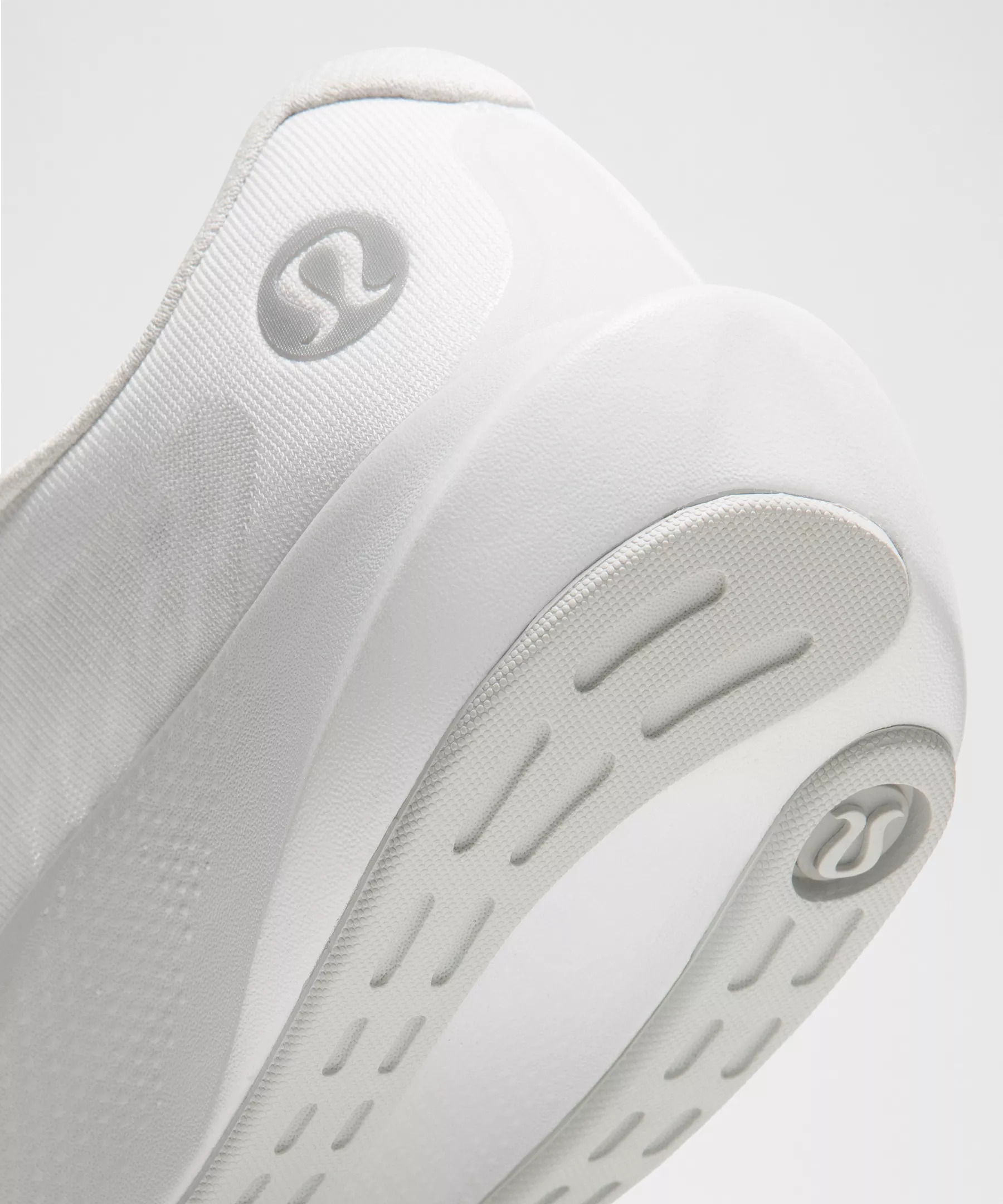 Women's Split Shift Running Shoe - 8