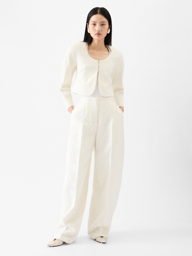 The short Cardigan jacket 2