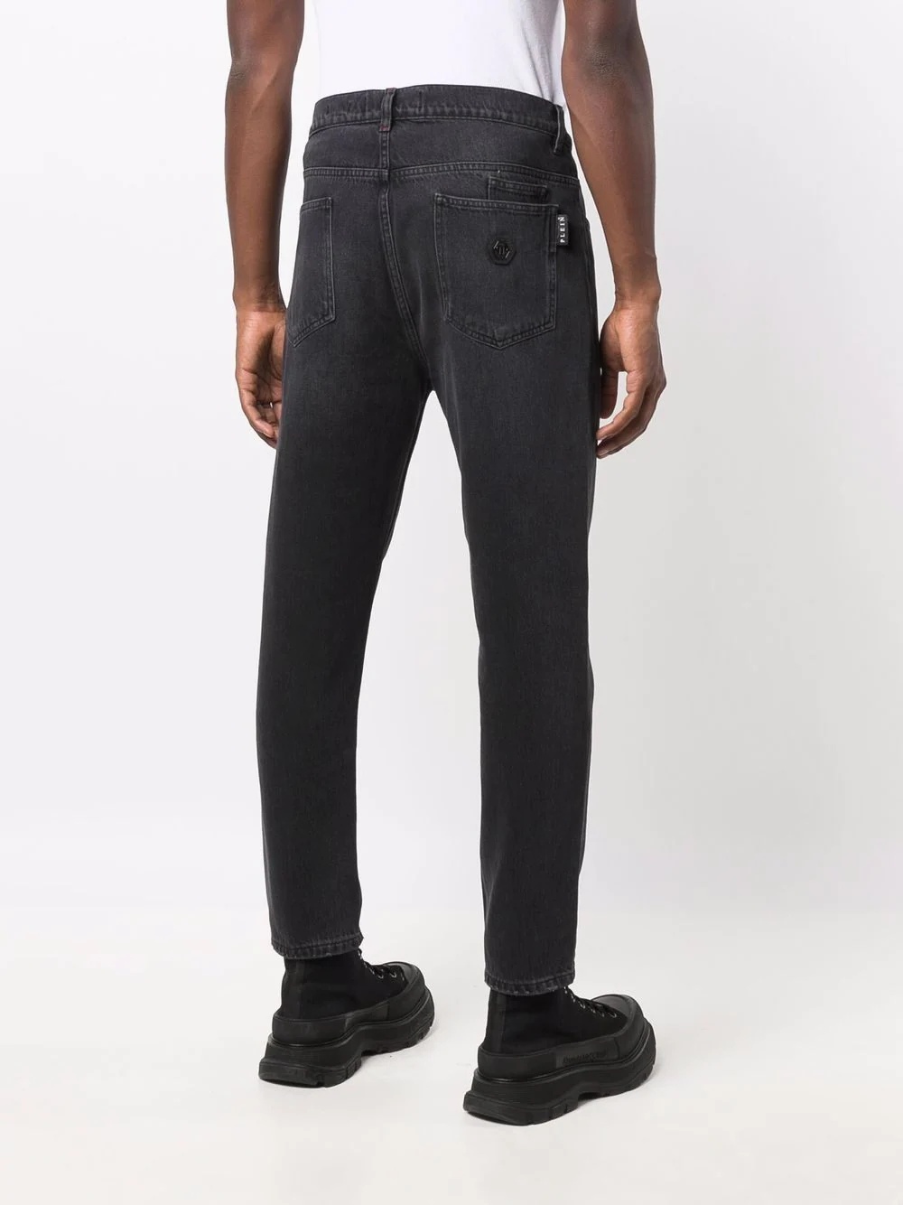 Iconic carrot-cut jeans - 4