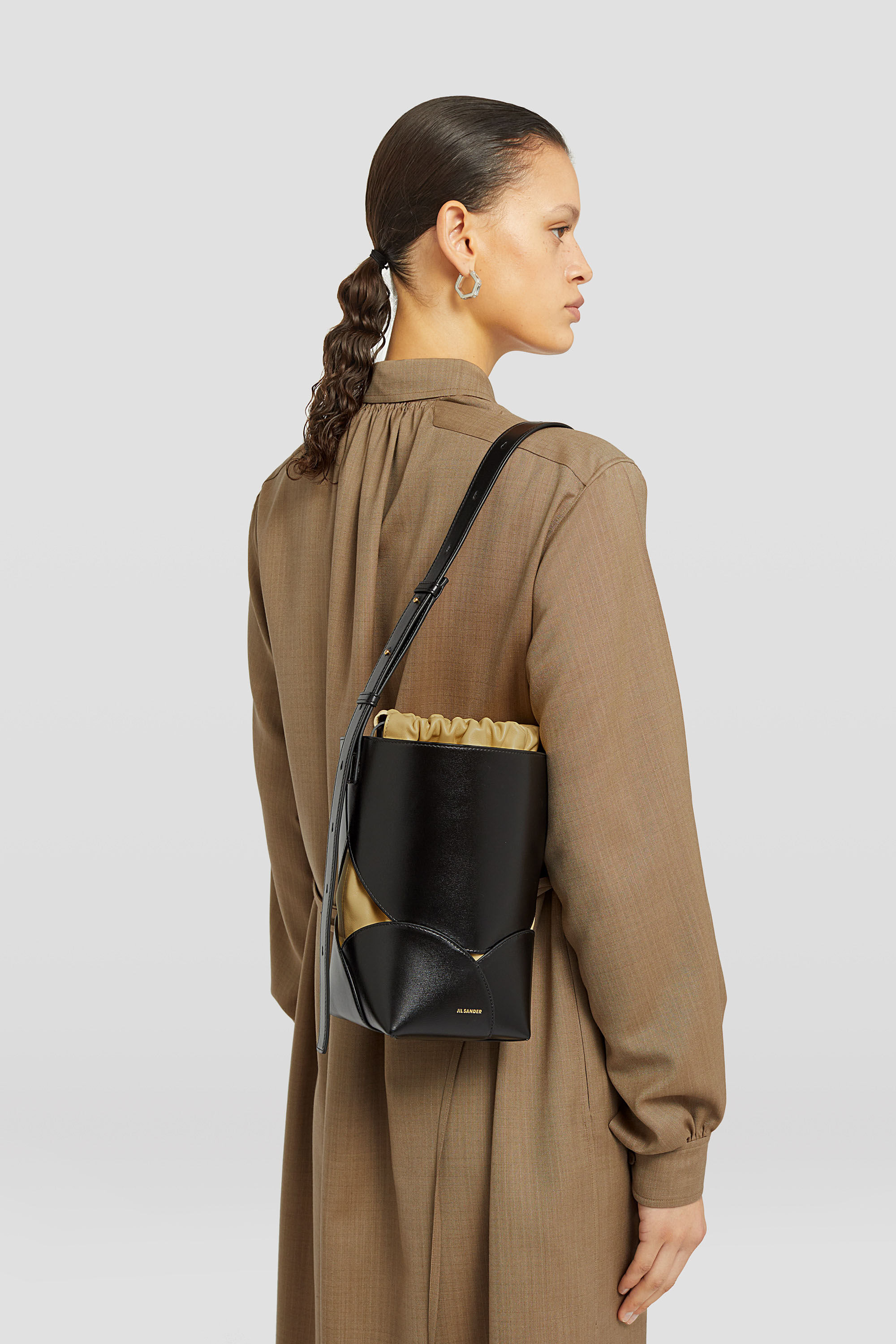 Curve Bucket Small - 3