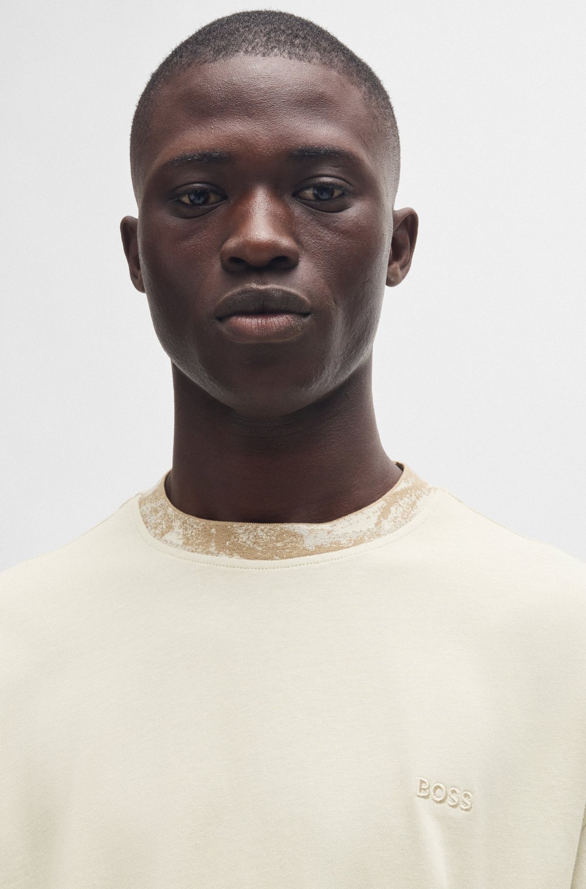 COTTON-JERSEY T-SHIRT WITH JUNGLE-ARTWORK COLLAR - 3
