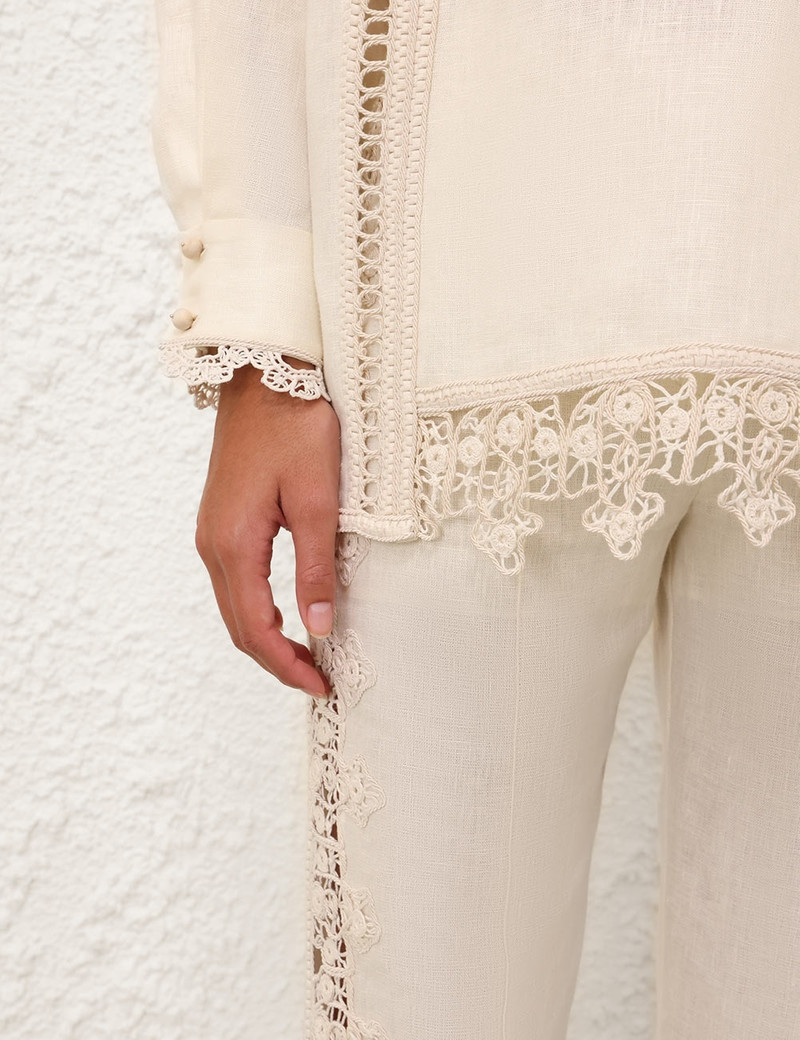ILLUMINATE TRIMMED FLARE 바지 5